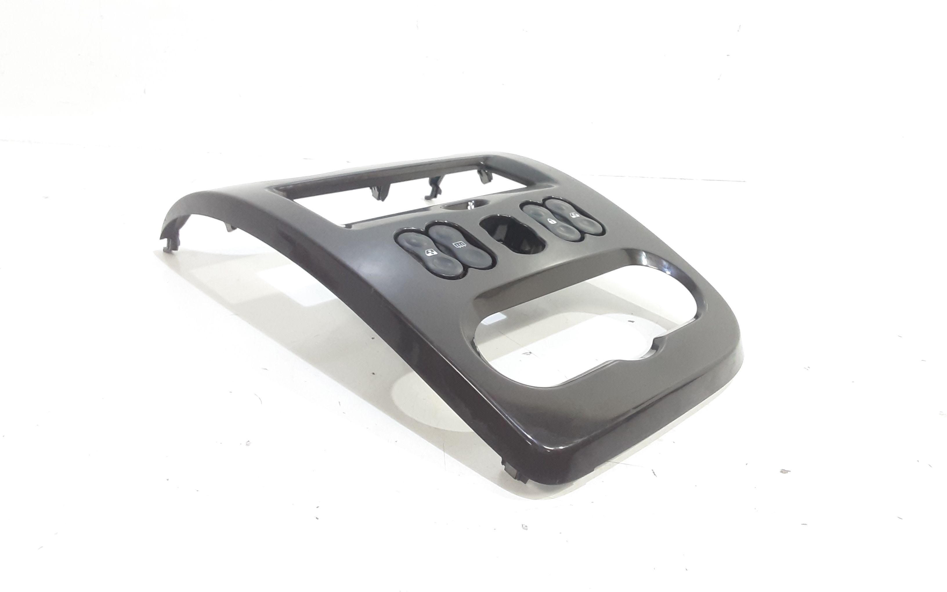 Modanatura Centrale Cruscotto DACIA Duster 1 Serie