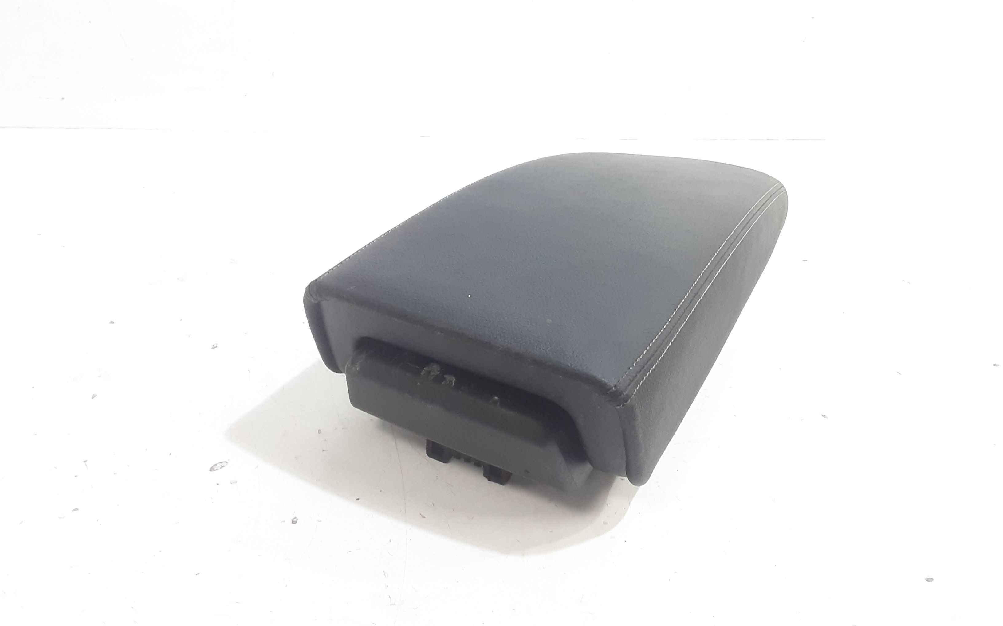 Bracciolo centrale RENAULT Megane Grand Coup (16>)