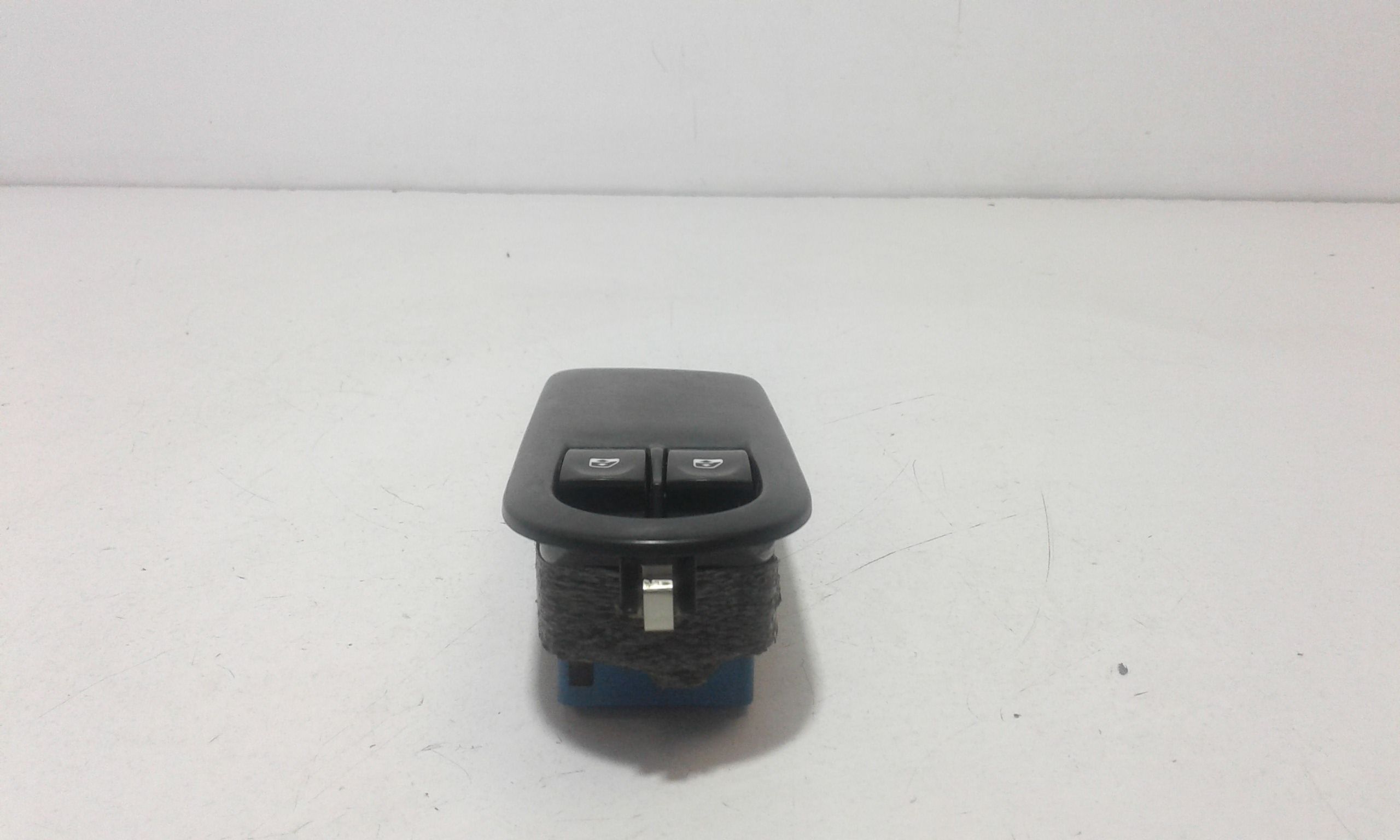 Pulsantiera Anteriore Sinistra Guida RENAULT Megane Cabrio (02>10)