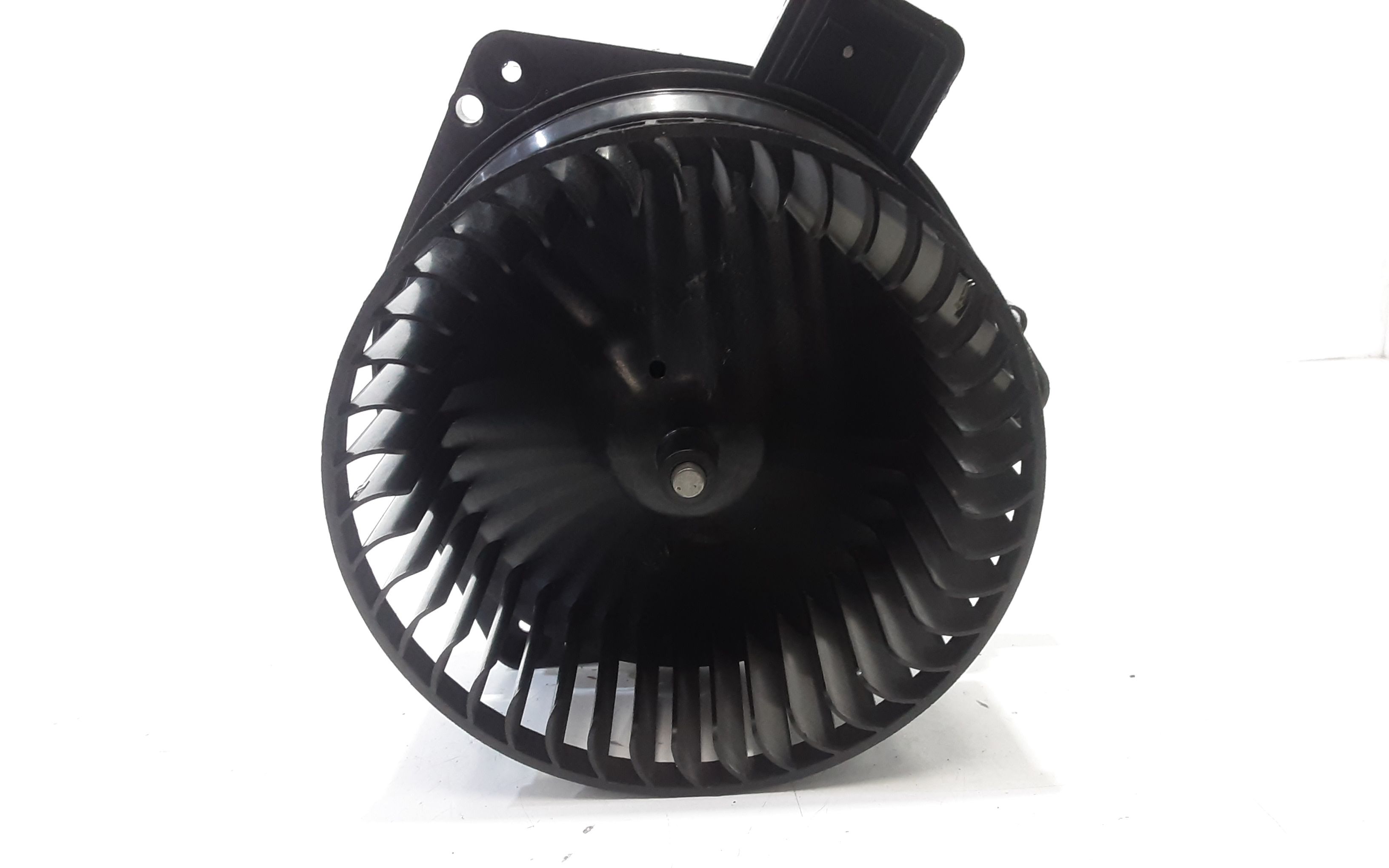 Ventola riscaldamento BMW iX3 Elettrica (G08) 80kW / 109 cv (20>)