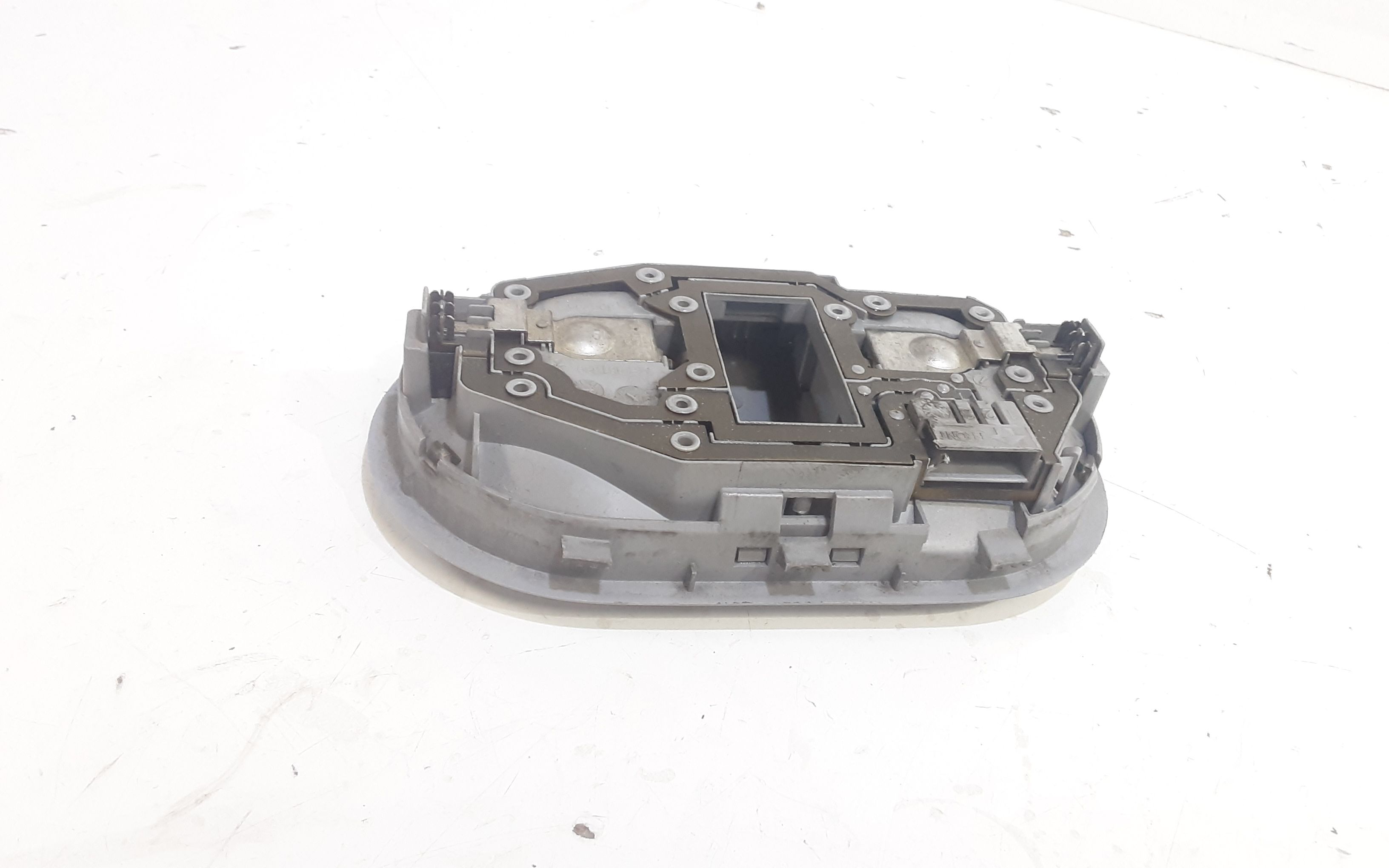 Luce di cortesia anteriore MITSUBISHI Colt Serie 3P (Z30)  (04>12)