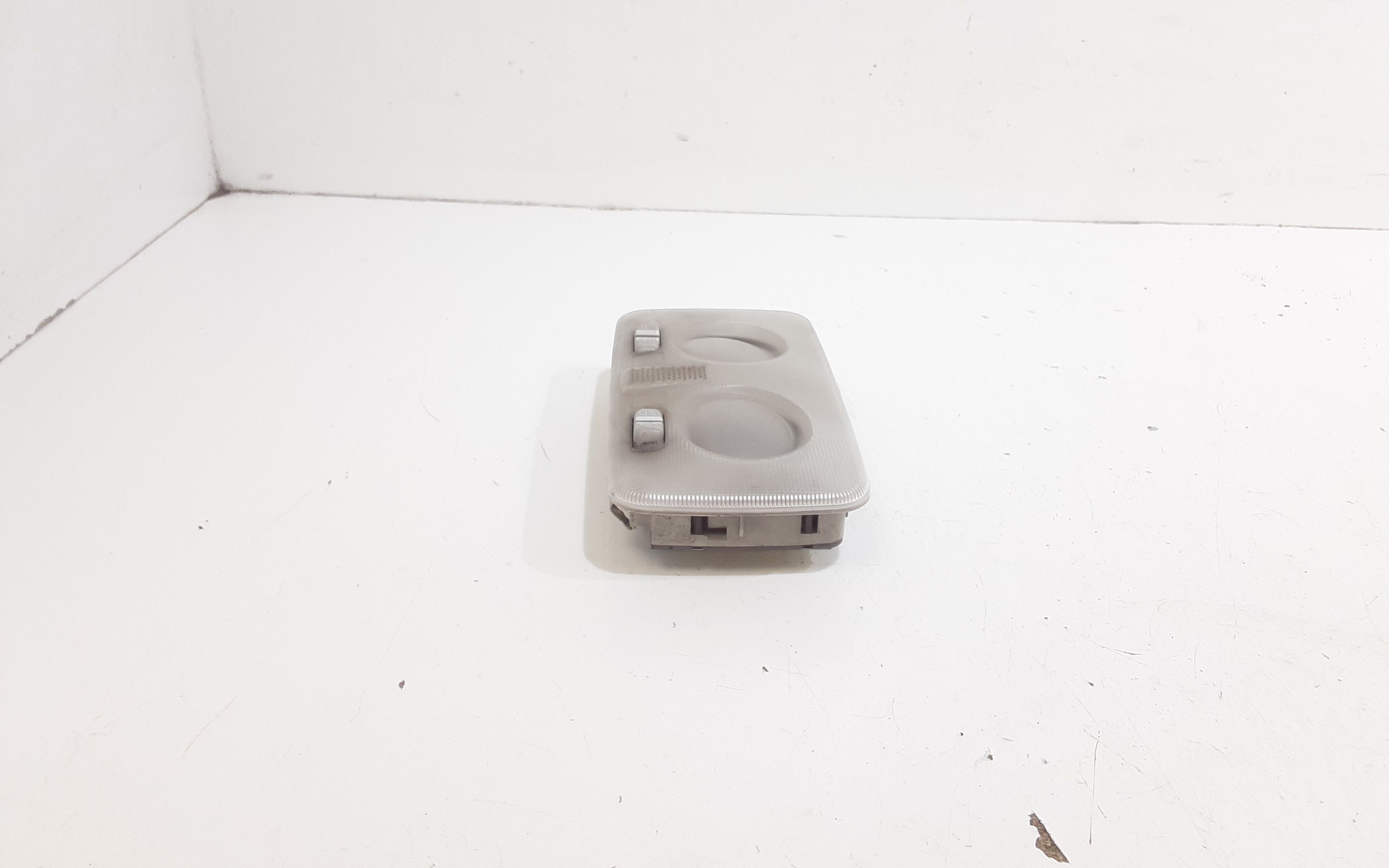 Luce di cortesia anteriore FIAT Dobl Cargo (10>18)