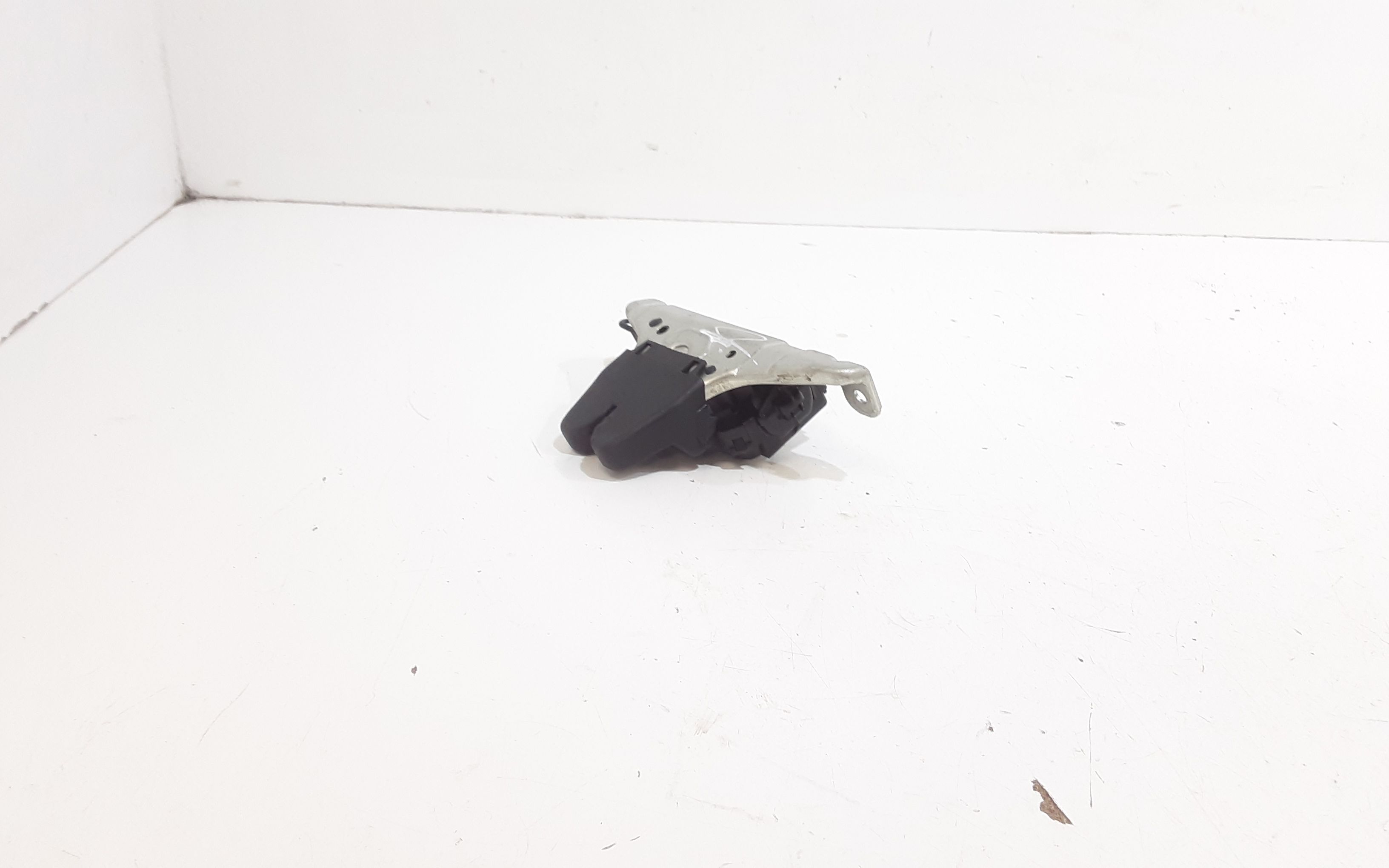 Serratura Cofano Posteriore MERCEDES CLA Coup (C117) (13>19)