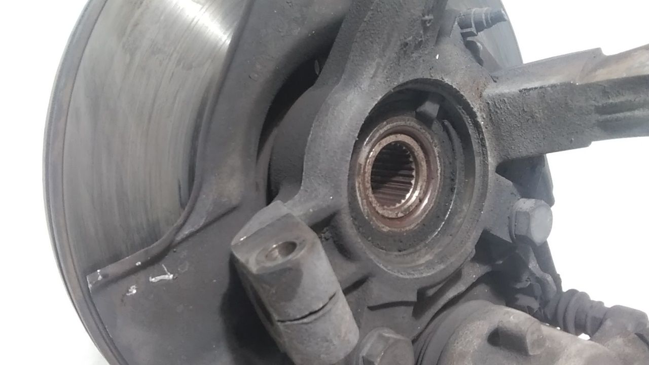 Mozzo ruota anteriore Sinistra guida TOYOTA Aygo 3 Serie