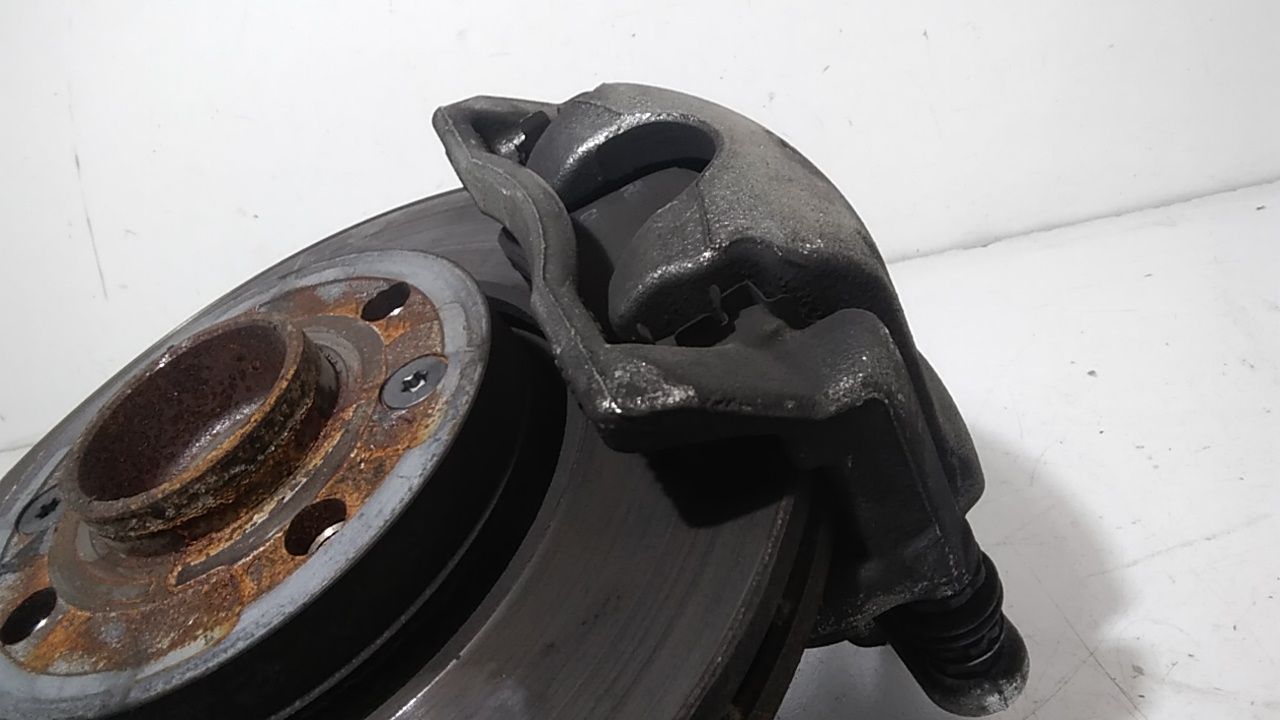 Mozzo ruota anteriore destra passeggero RENAULT Captur Serie