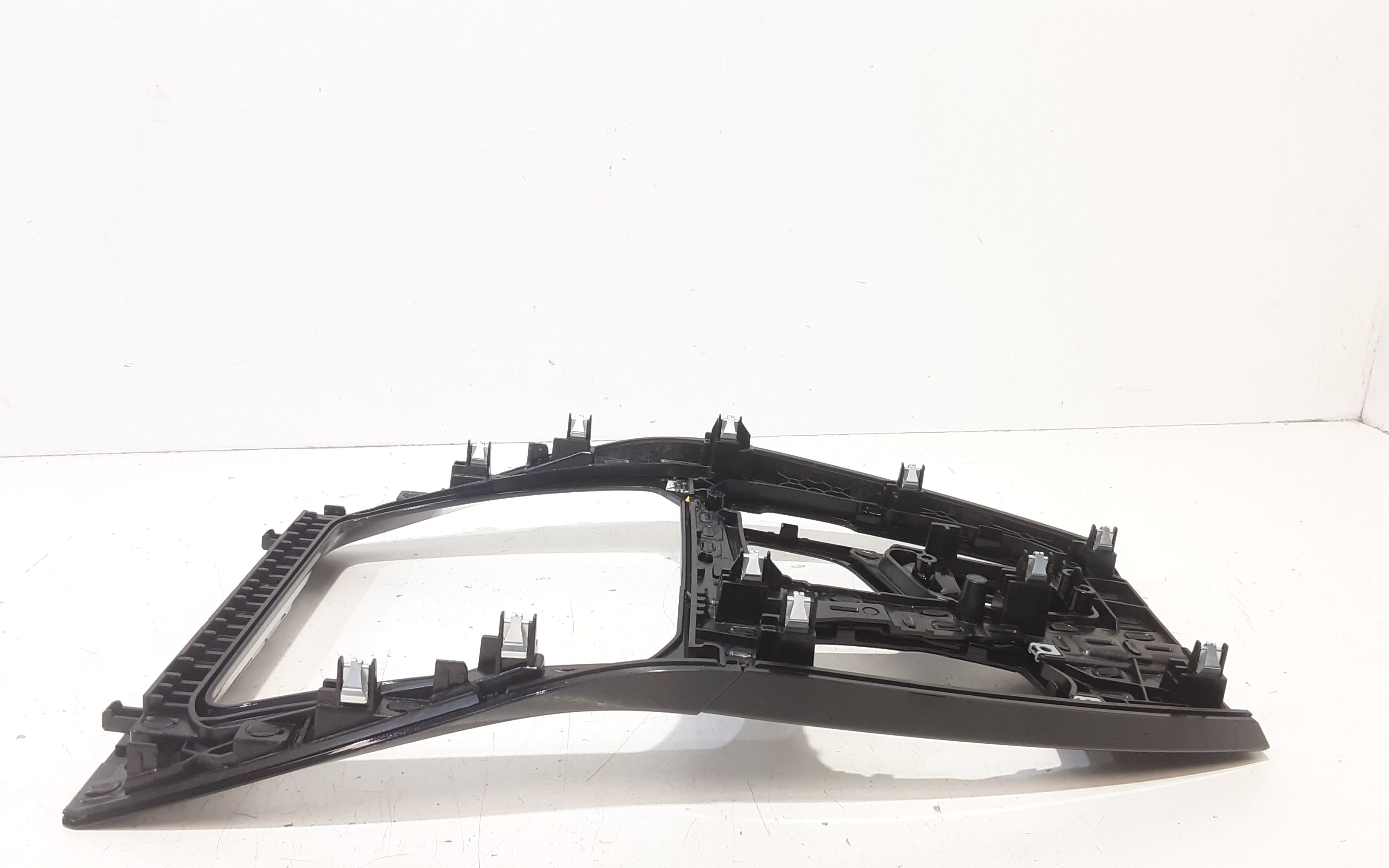 Modanatura console tunnel centrale BMW iX3 Elettrica (G08) 80kW / 109 cv (20>)