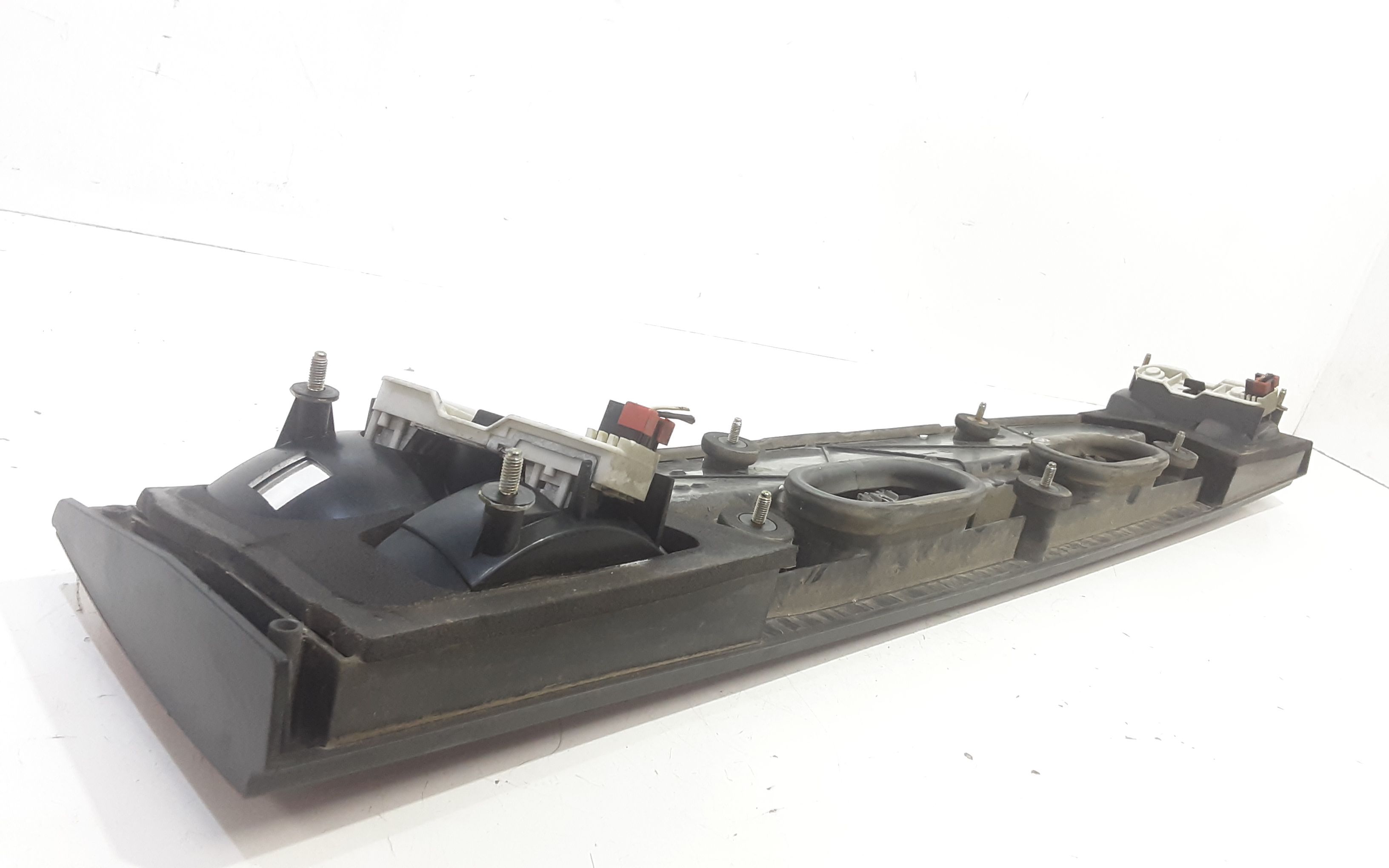 Stop centrale fascia portellone posteriore ALFA ROMEO 155 Serie (167_) (92>95)