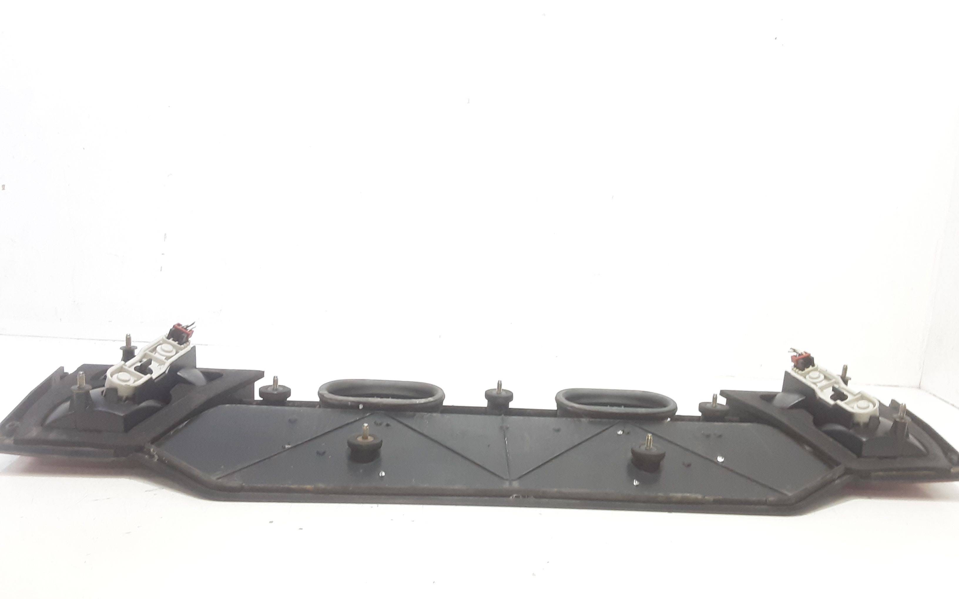 Stop centrale fascia portellone posteriore ALFA ROMEO 155 Serie (167_) (92>95)