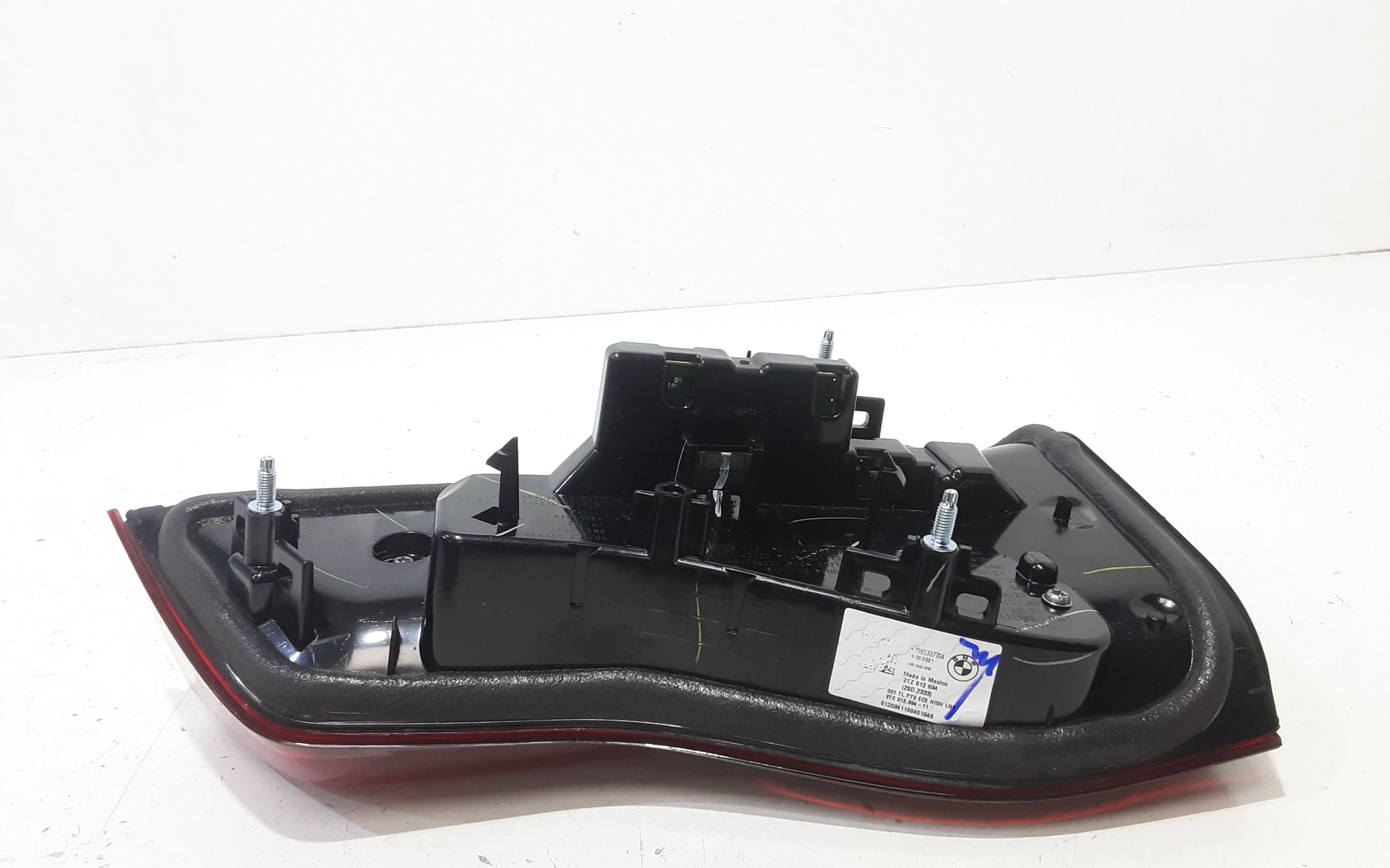 Stop posteriore sinistro a led integrato nel portello BMW iX3 Elettrica (G08) 80kW / 109 cv (20>)