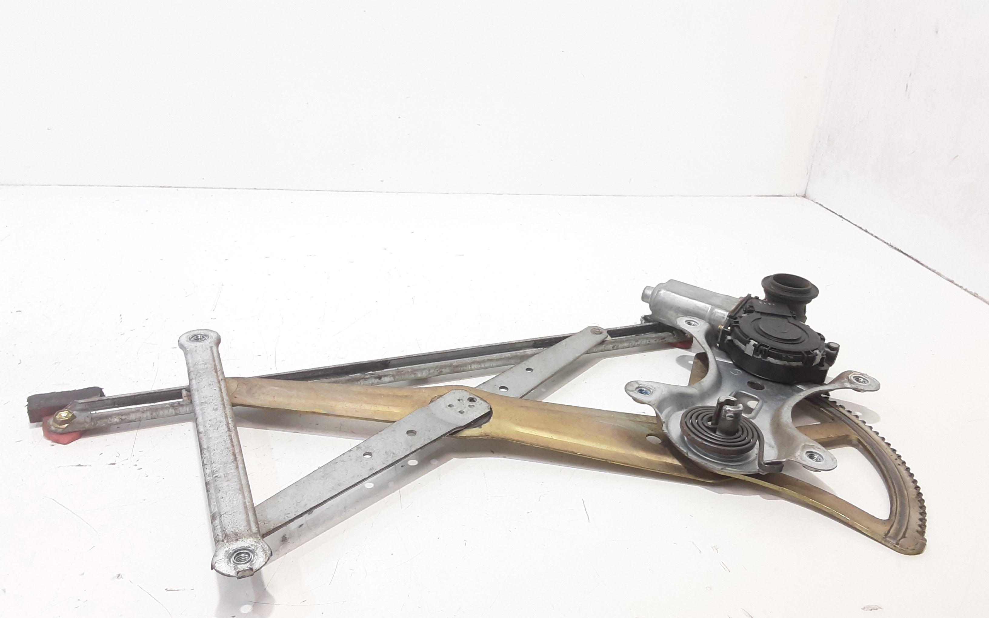 Cremagliera anteriore sinistra Guida TOYOTA Avensis Berlina 2 Serie