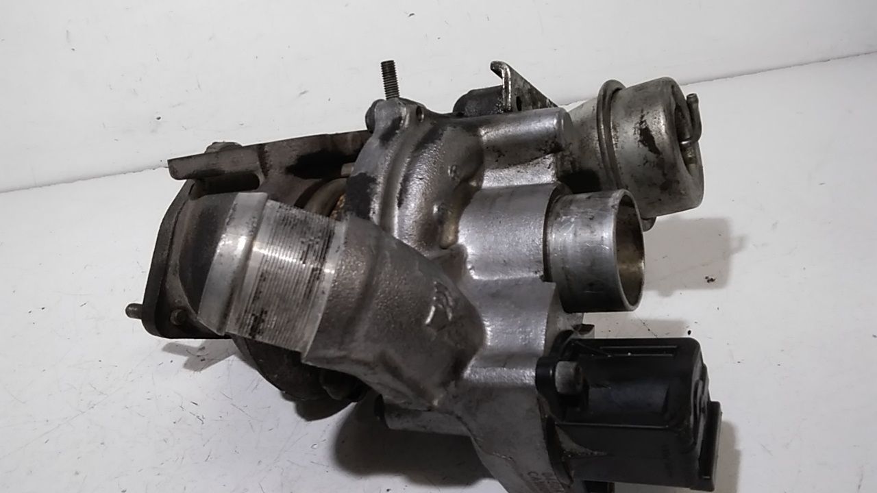 Turbina PEUGEOT 308 2 Serie