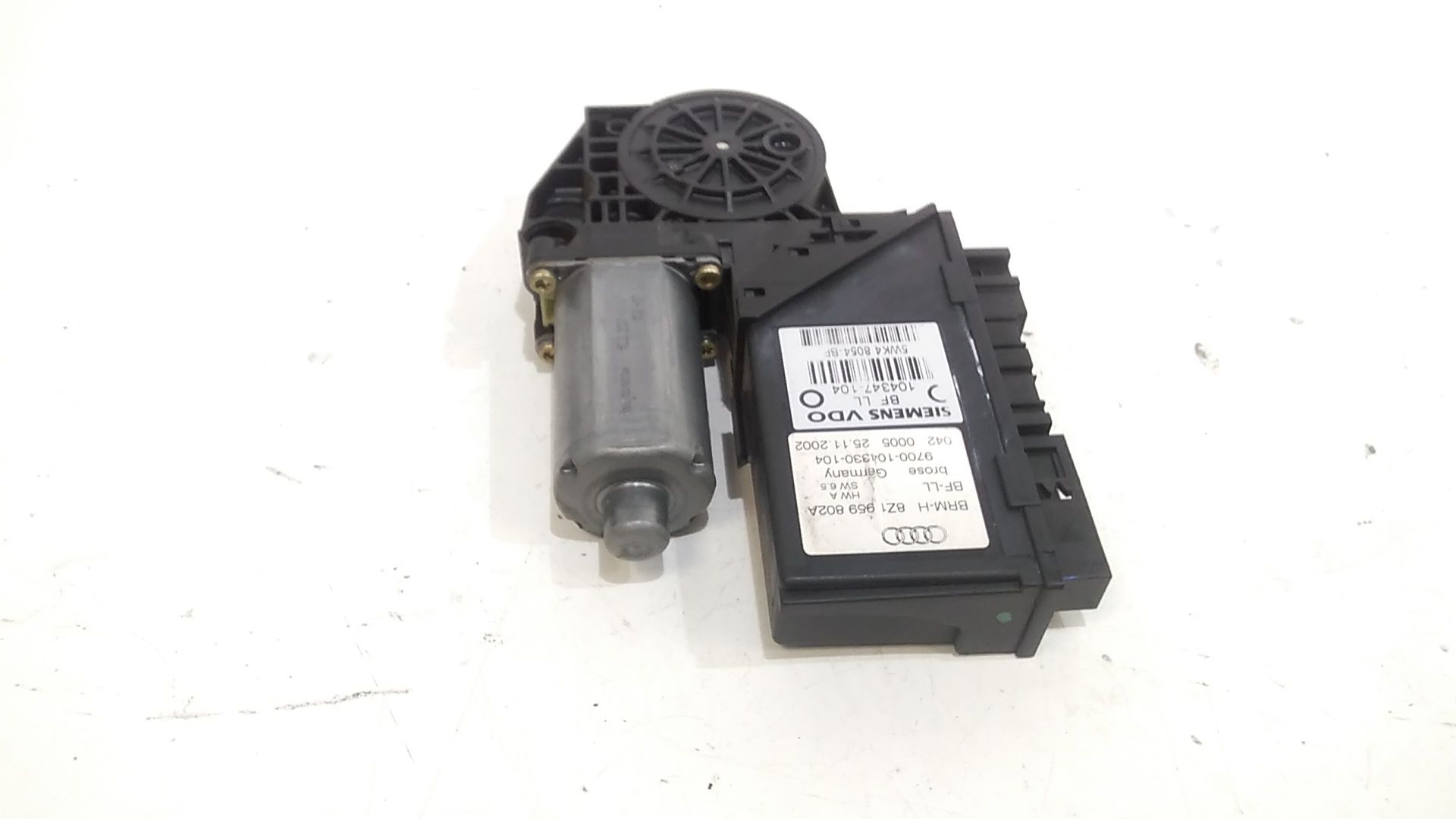 Motorino Alzavetro anteriore destra AUDI A2 Serie (8Z0) (00>05)