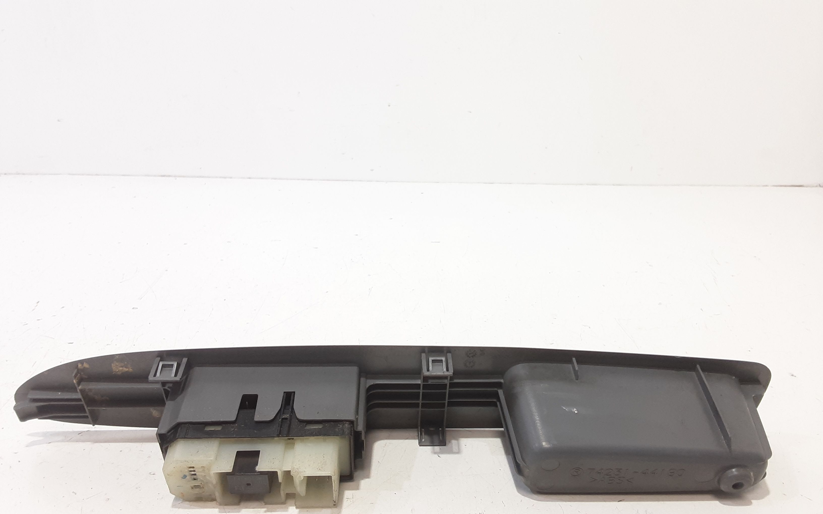 Pulsantiera Anteriore Destra Passeggero TOYOTA Avensis Berlina 2 Serie