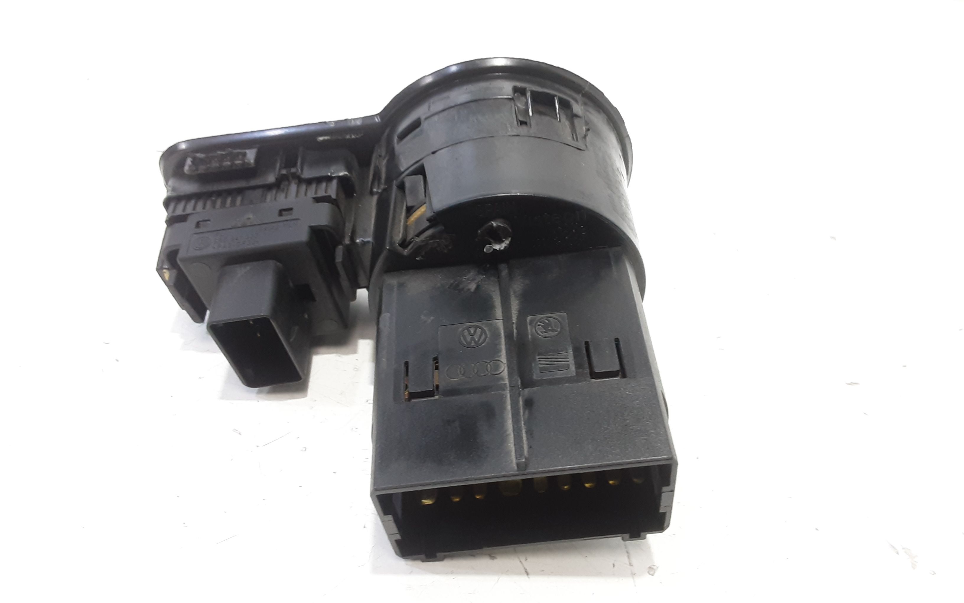 Interruttore comando luci VOLKSWAGEN Polo 5 Serie