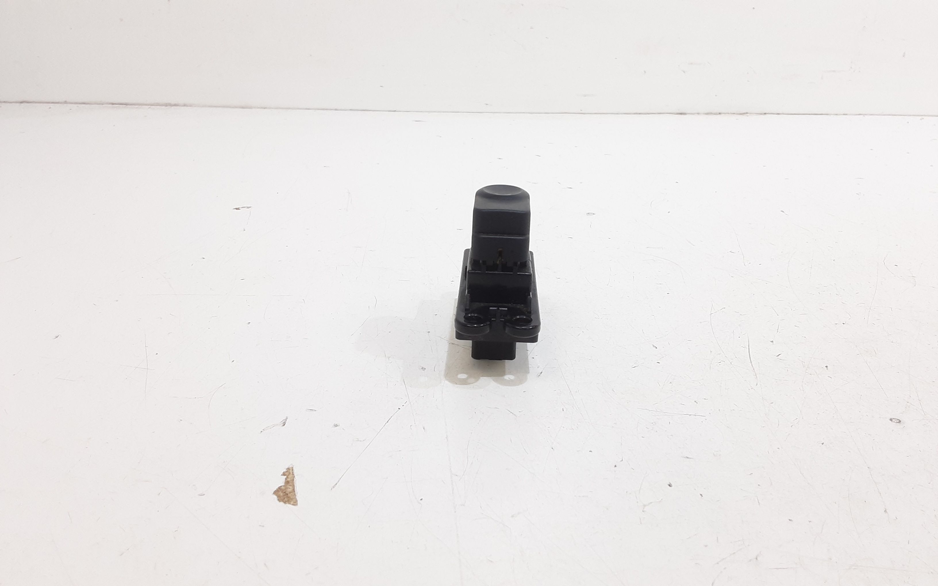 Pulsantiera Posteriore Sinistra HYUNDAI i30 Serie (07>11)