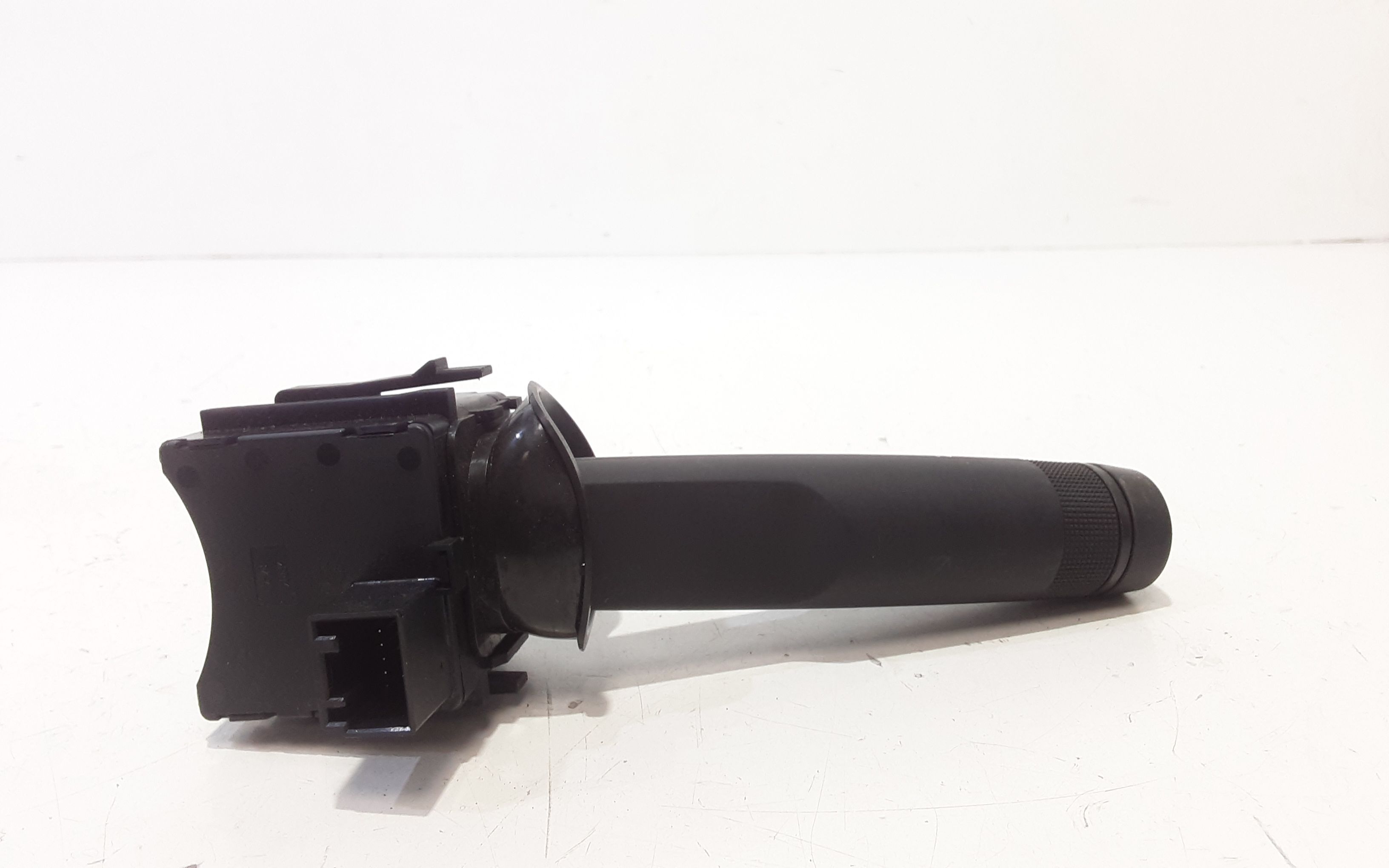 Devioluci sinistro OPEL Corsa E 3 Serie