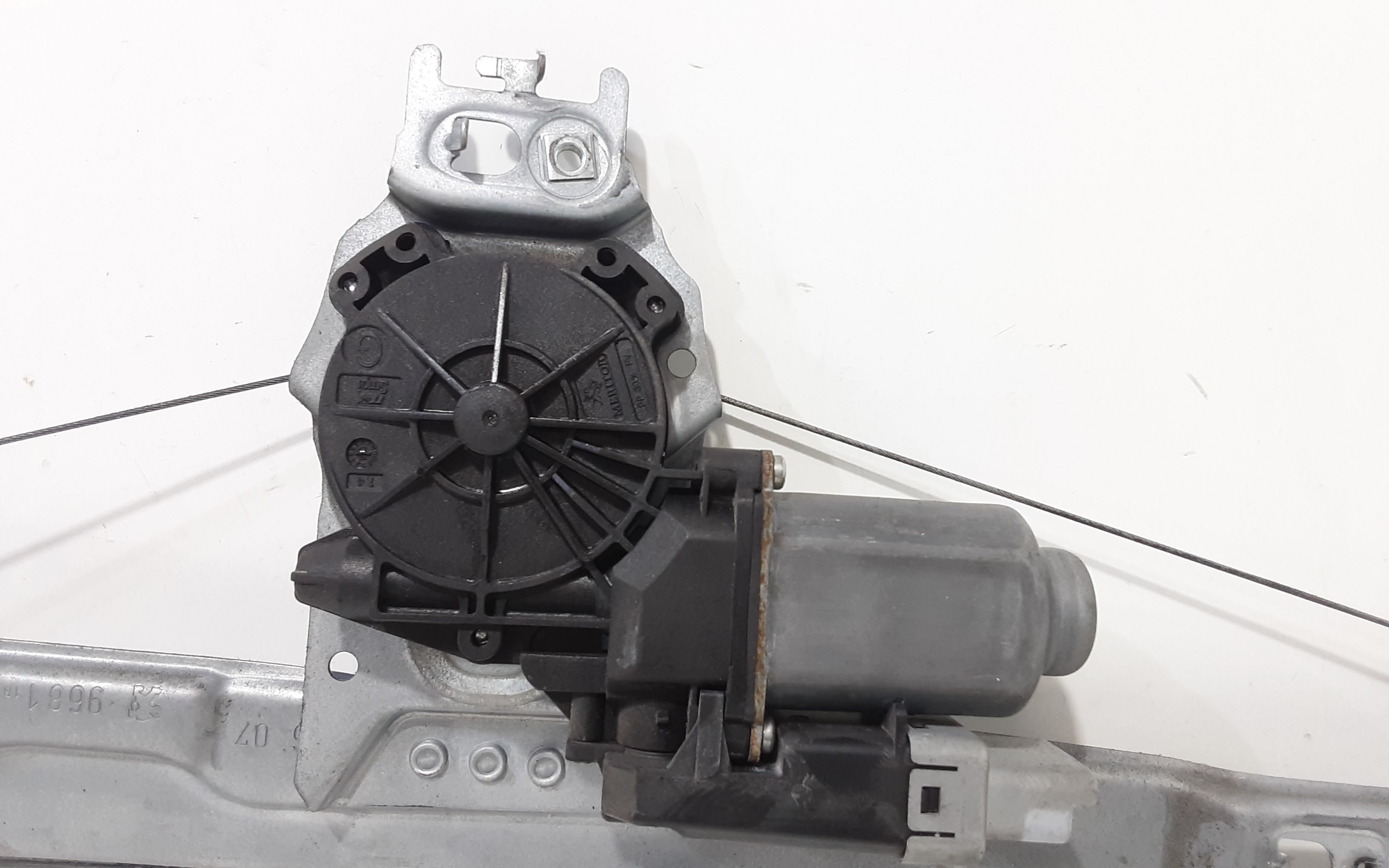 Cremagliera anteriore sinistra Guida PEUGEOT 207 1 Serie