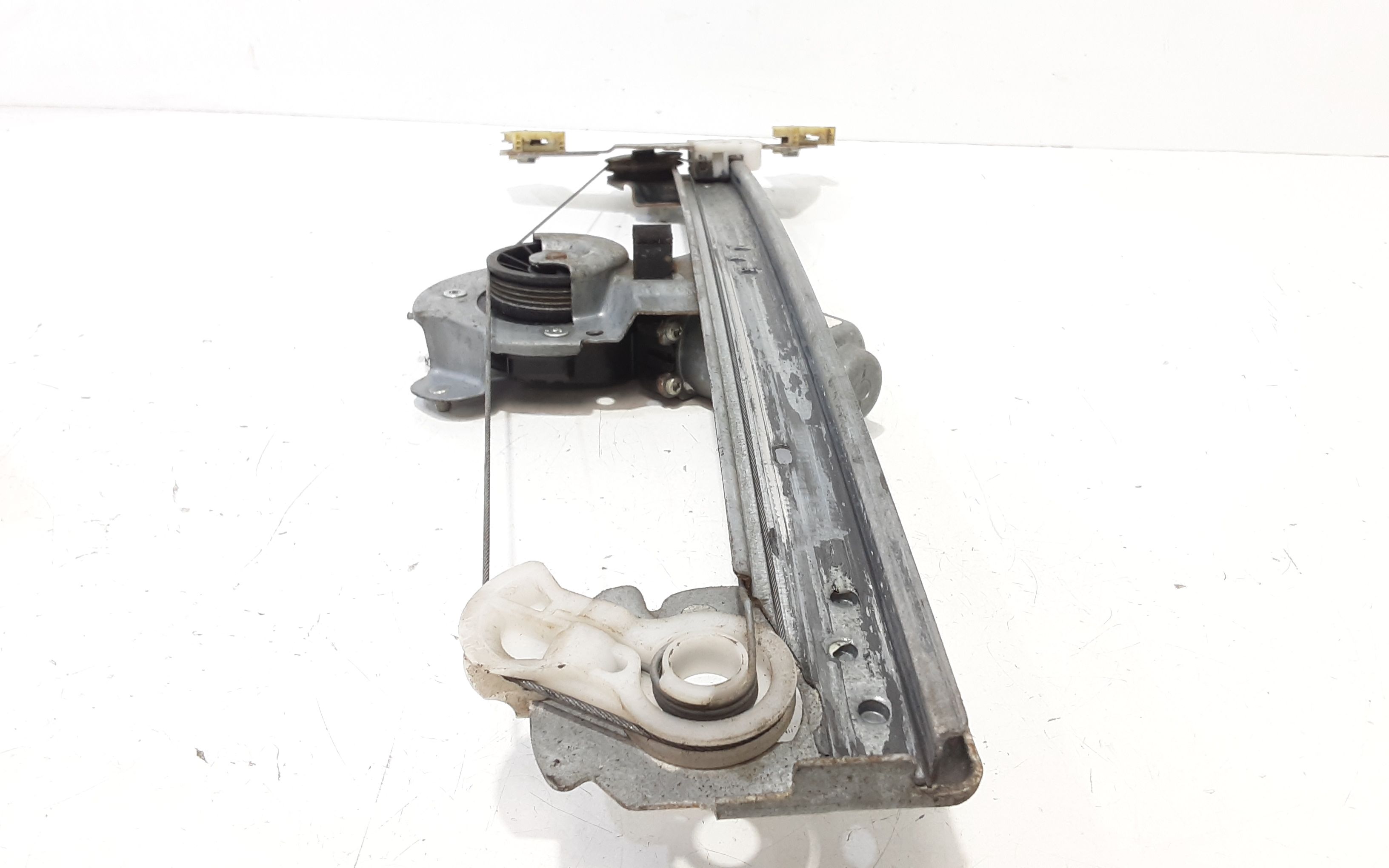 Cremagliera anteriore sinistra Guida TOYOTA Aygo 1 Serie