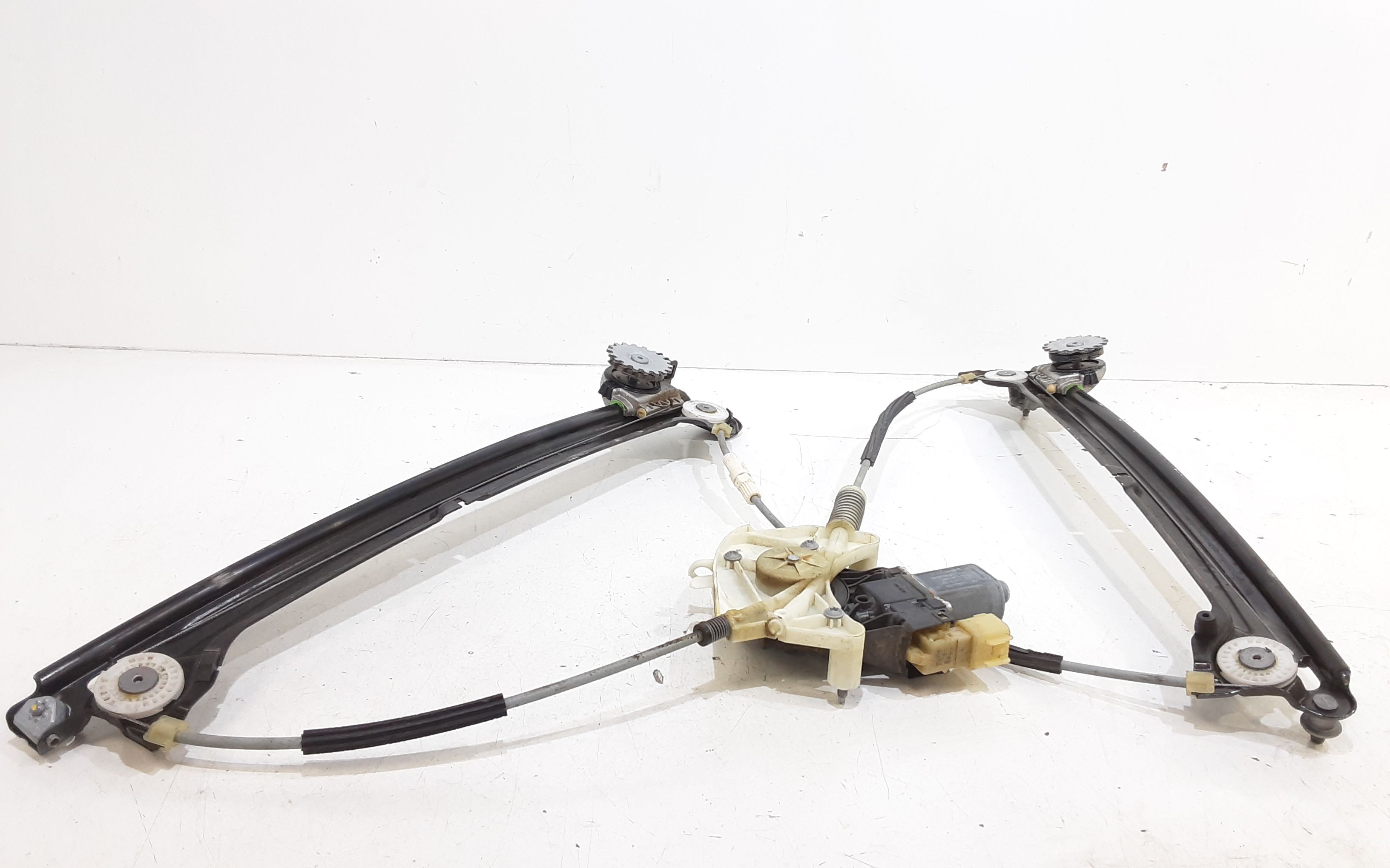 Cremagliera anteriore sinistra Guida MASERATI Levante Serie (16>)