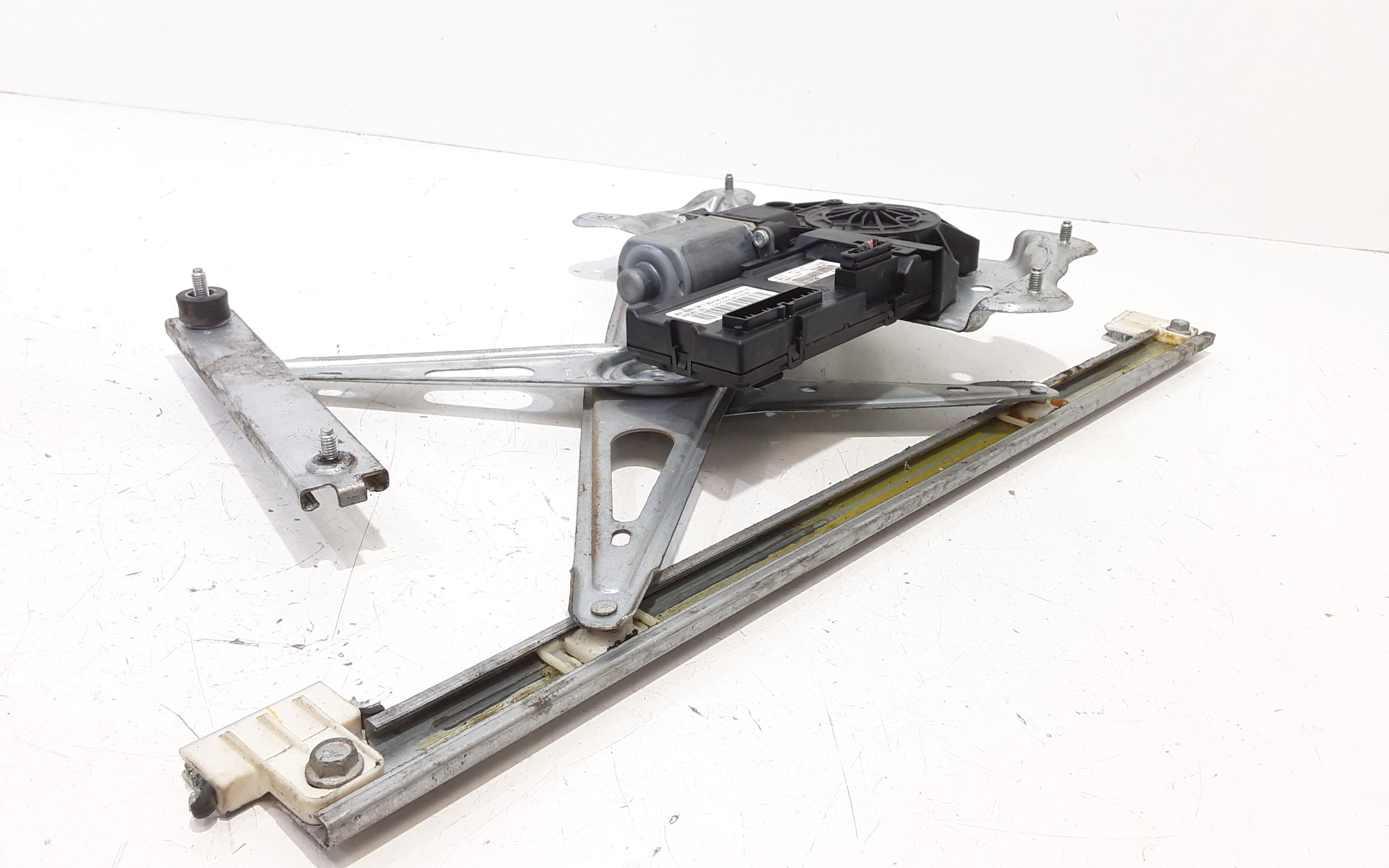 Cremagliera anteriore sinistra Guida RENAULT Megane III (08>16)