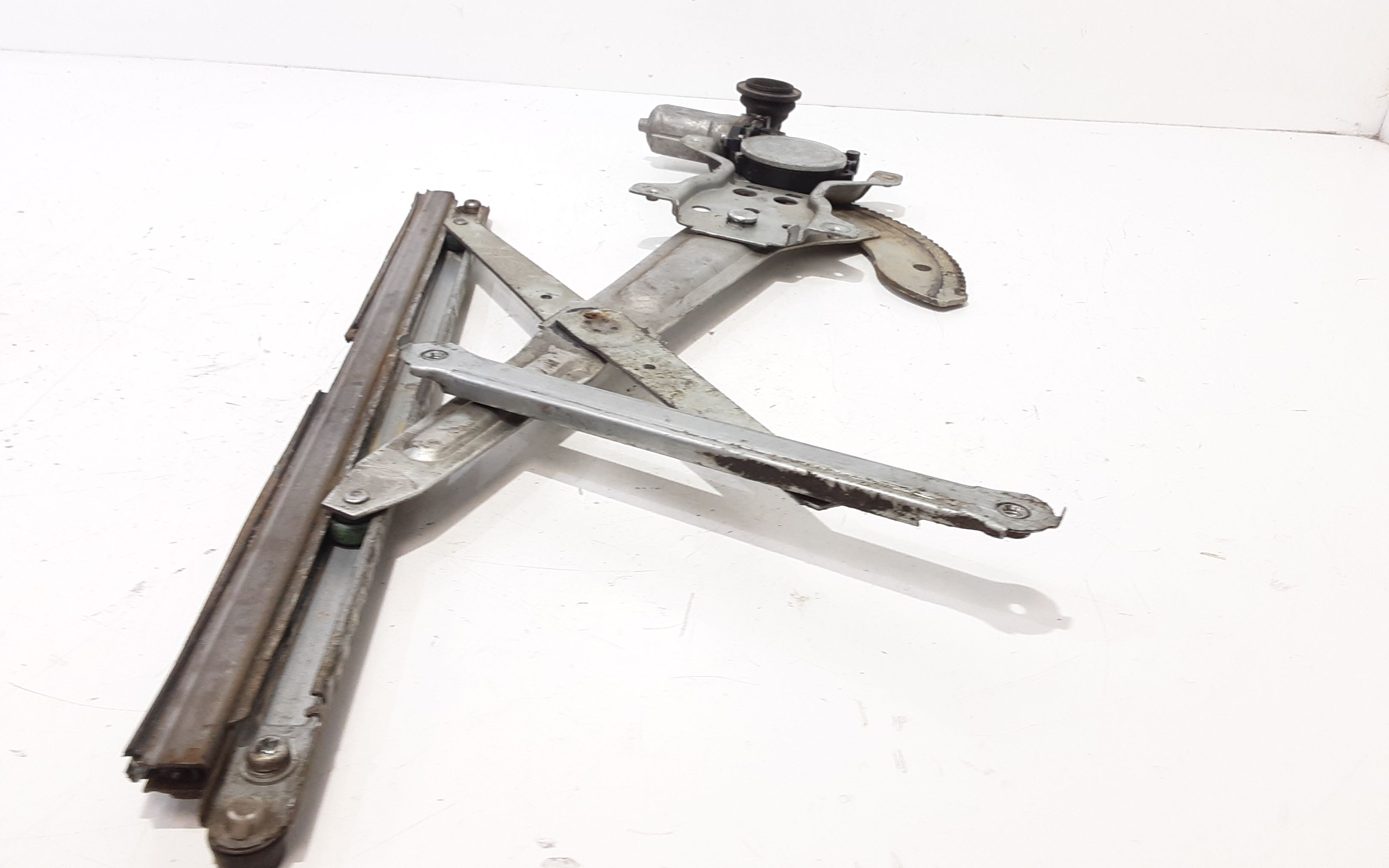 Cremagliera anteriore sinistra Guida SUZUKI Swift 4 Serie (04>10)