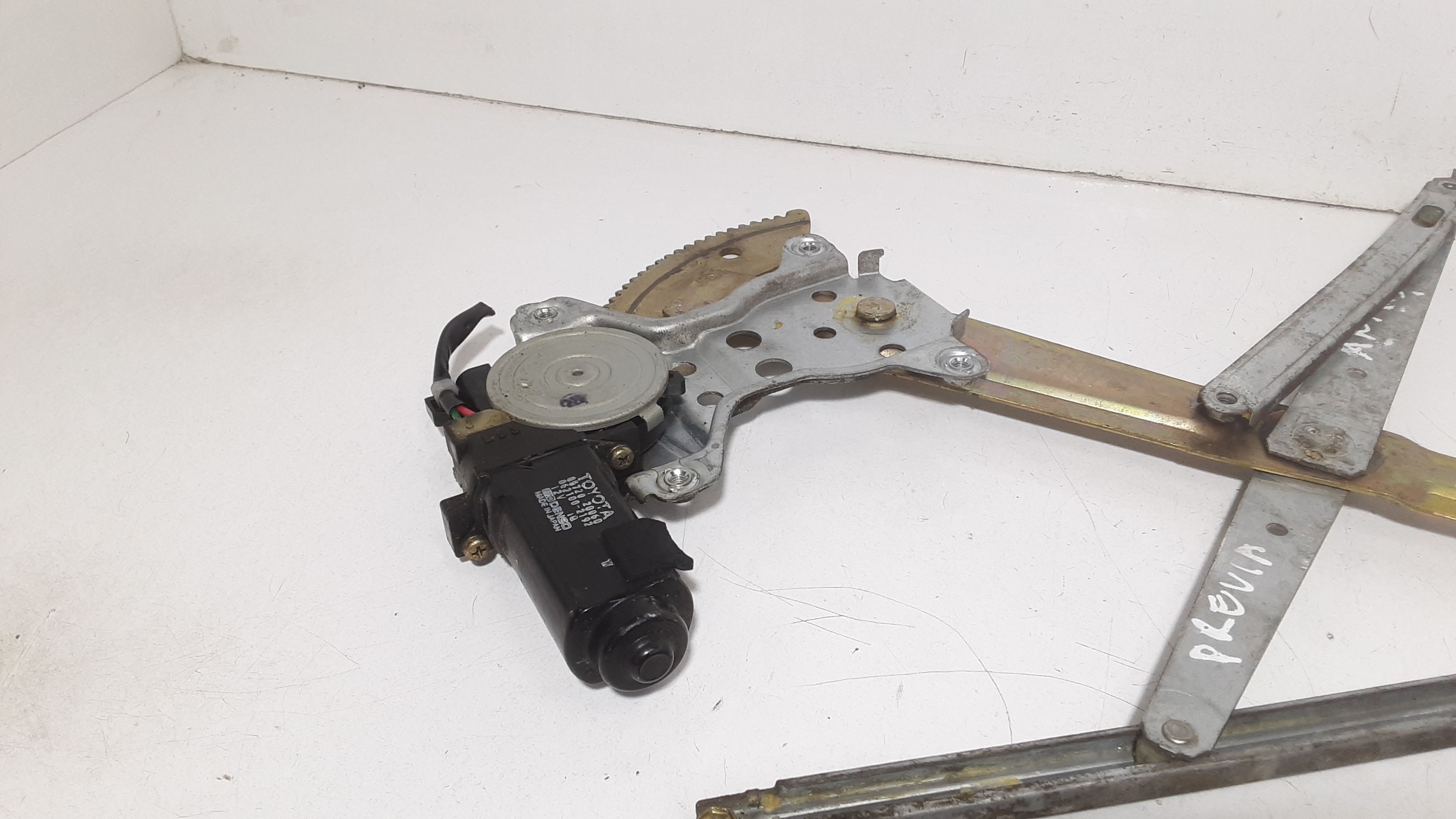 Cremagliera anteriore sinistra Guida TOYOTA Previa Serie