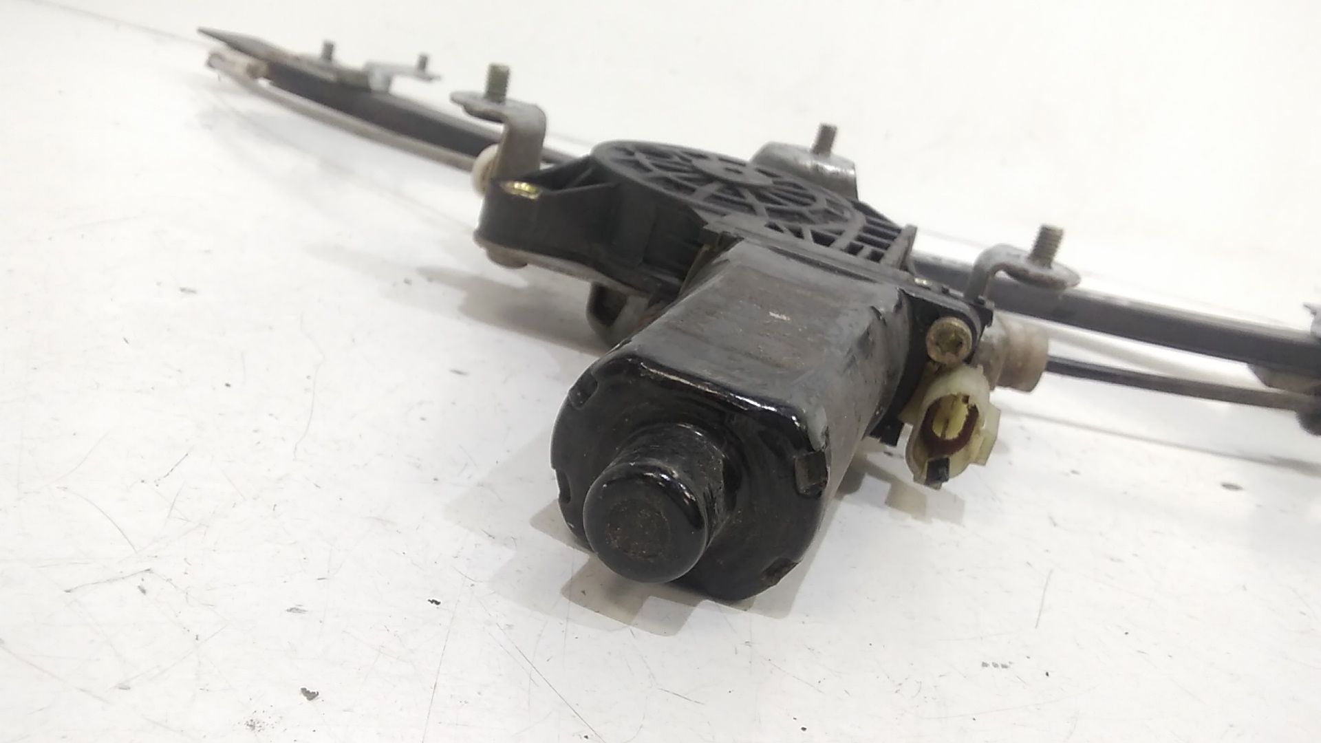 Cremagliera anteriore sinistra Guida HYUNDAI Terracan 2 Serie