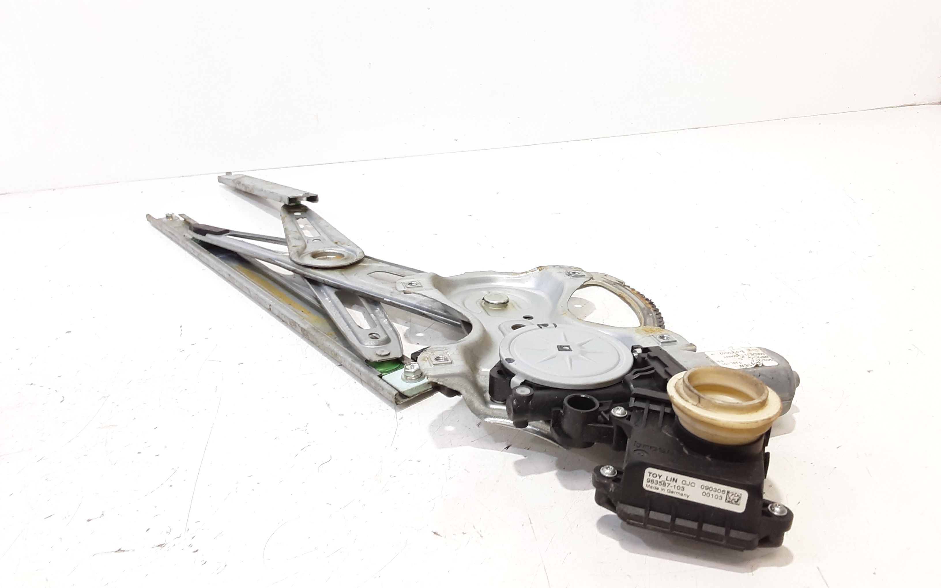 Cremagliera anteriore sinistra Guida TOYOTA Yaris Serie (08>11)