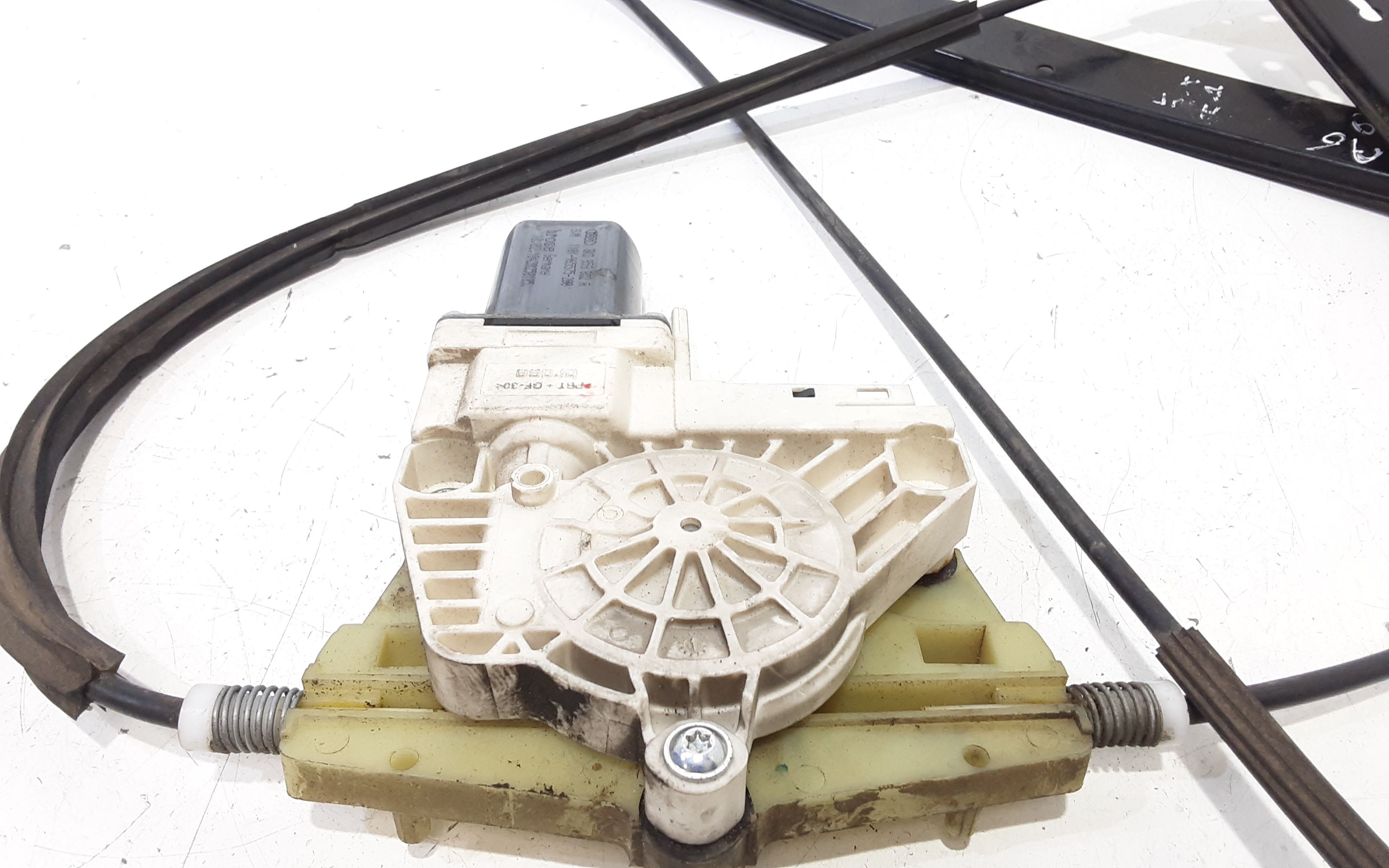 Cremagliera anteriore destra passeggero AUDI A6 Avant Serie C6 (4F5) (04>12)