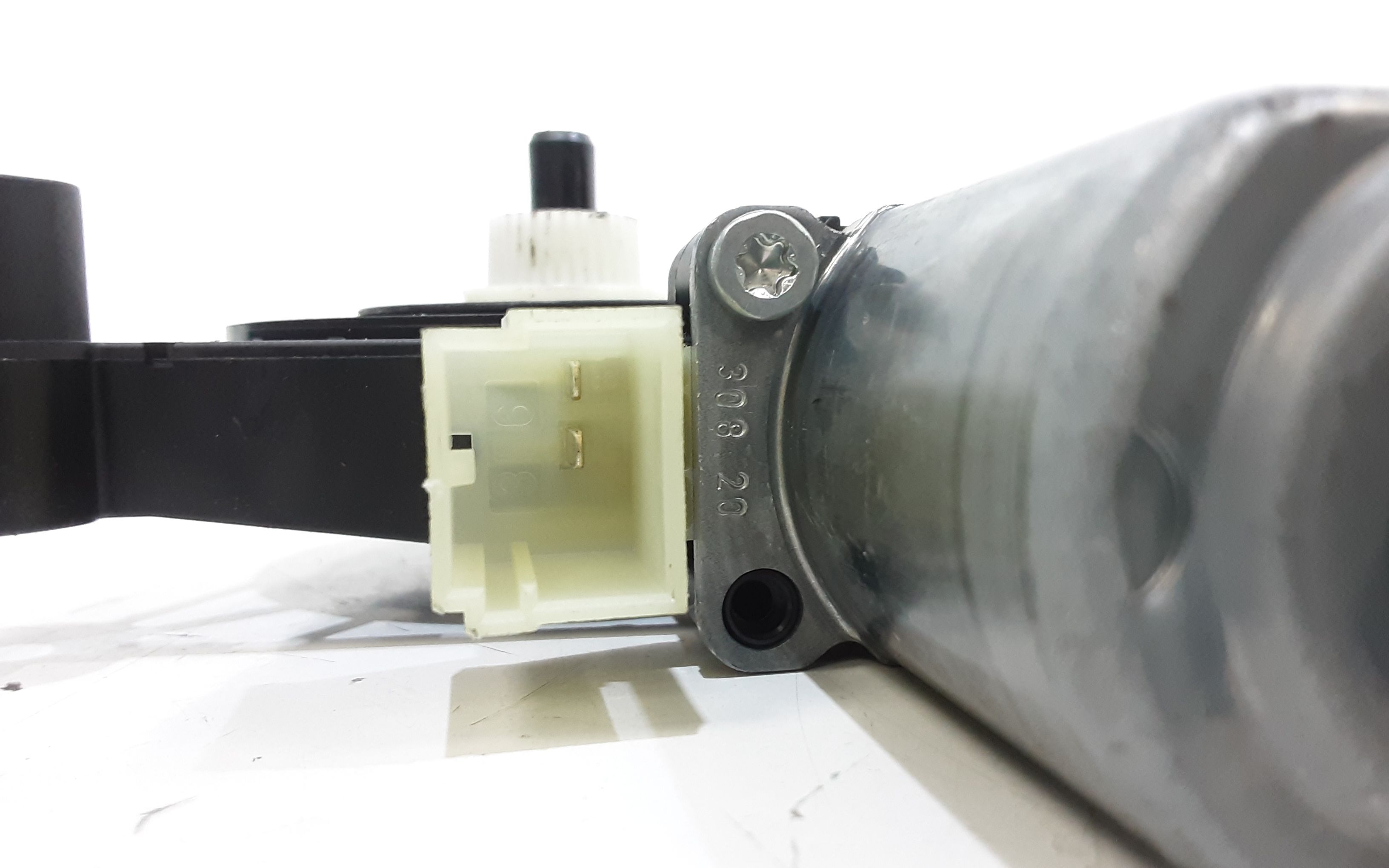 Motorino Alzavetro anteriore destra VOLKSWAGEN Golf Serie VIII (19>)