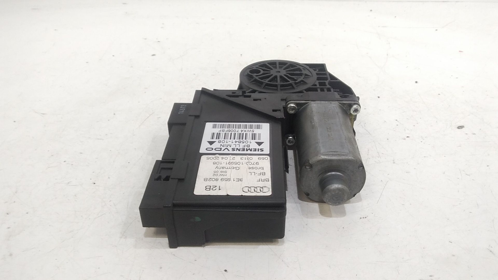 Motorino Alzavetro anteriore destra AUDI A4 Avant (8ED) (04>08)