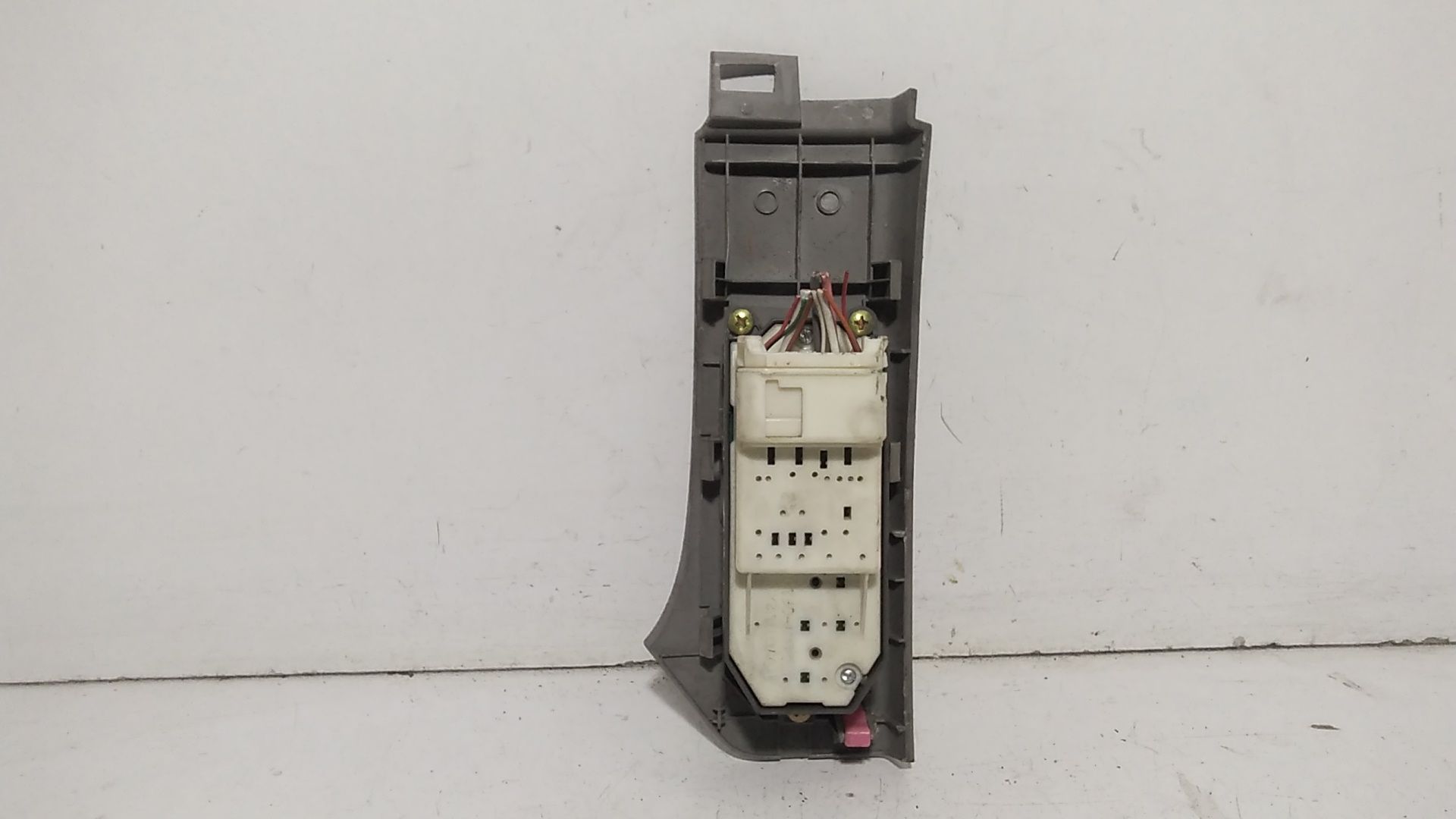 Pulsantiera anteriore sinistra Guida TOYOTA Yaris Serie (05>08)