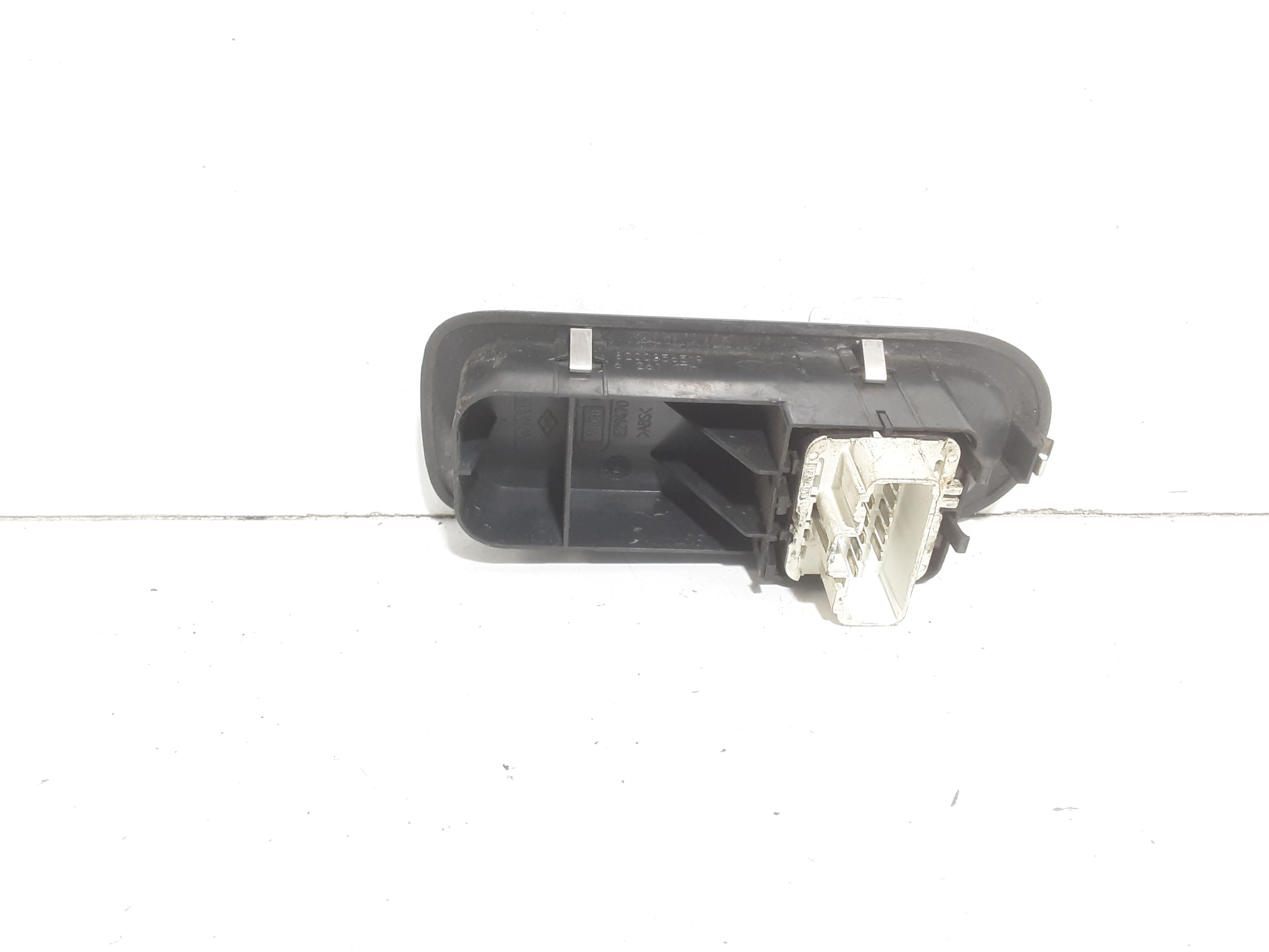 Pulsantiera anteriore sinistra Guida RENAULT Clio Serie (04>08)