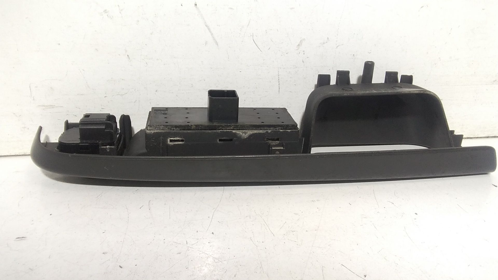 Pulsantiera anteriore sinistra Guida VOLKSWAGEN Golf 5 Berlina (03>08)