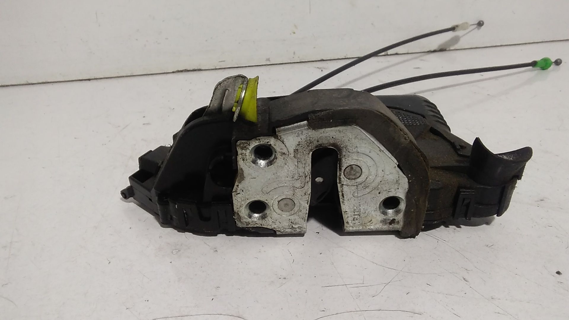 Serratura Anteriore Sinistra TOYOTA Yaris Serie (05>08)