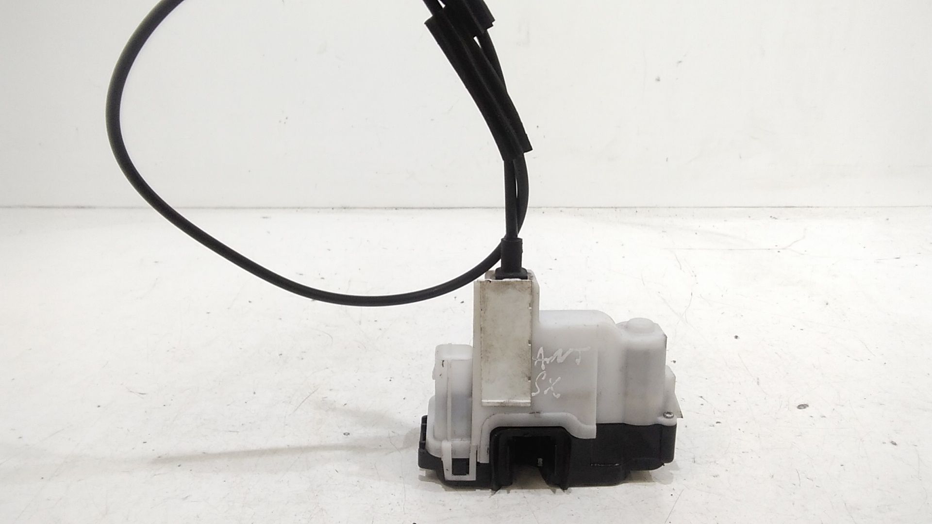 Serratura Anteriore Sinistra ABARTH 595 Serie (12>19)