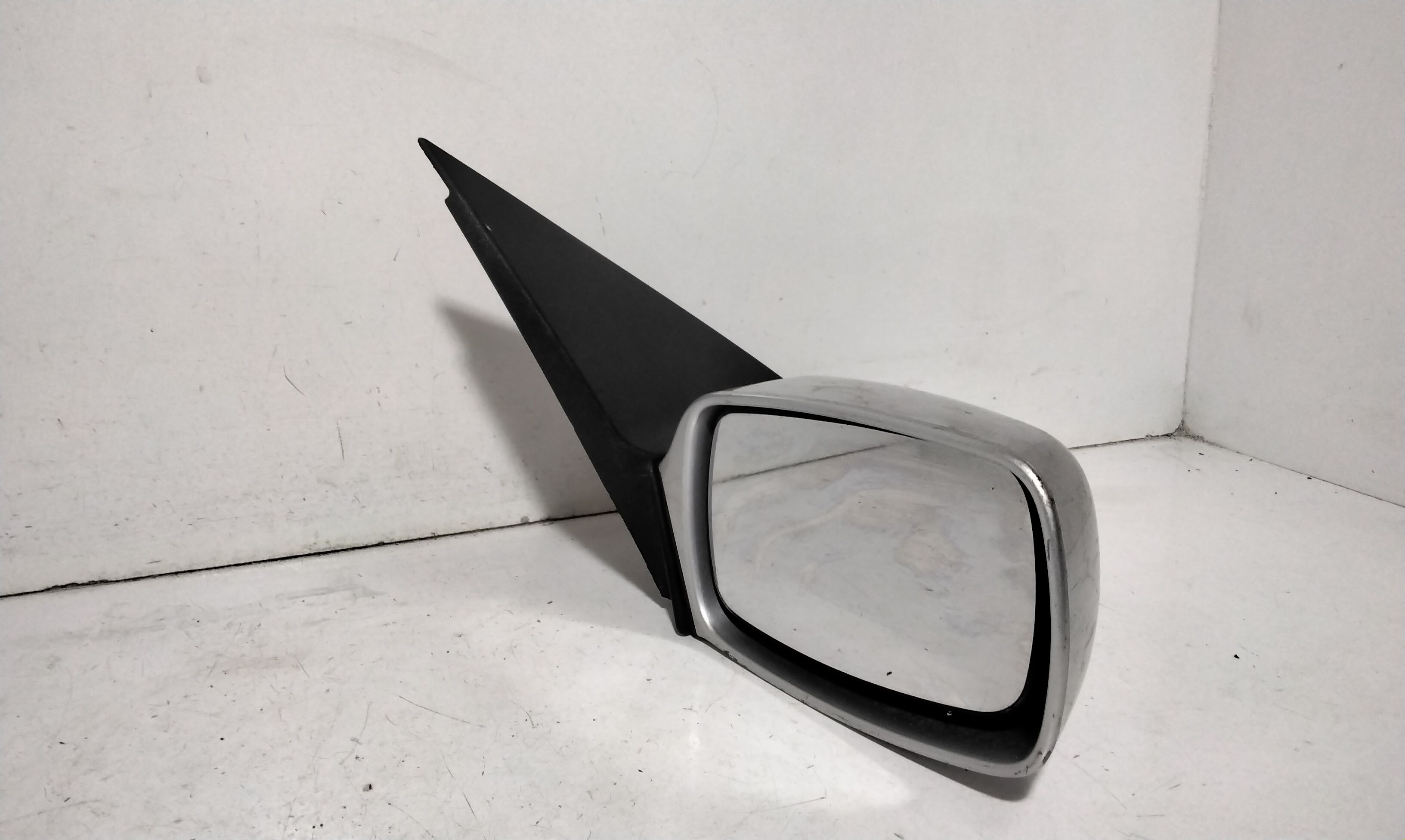 Specchietto Retrovisore Destro FORD Mondeo Berlina 2 Serie