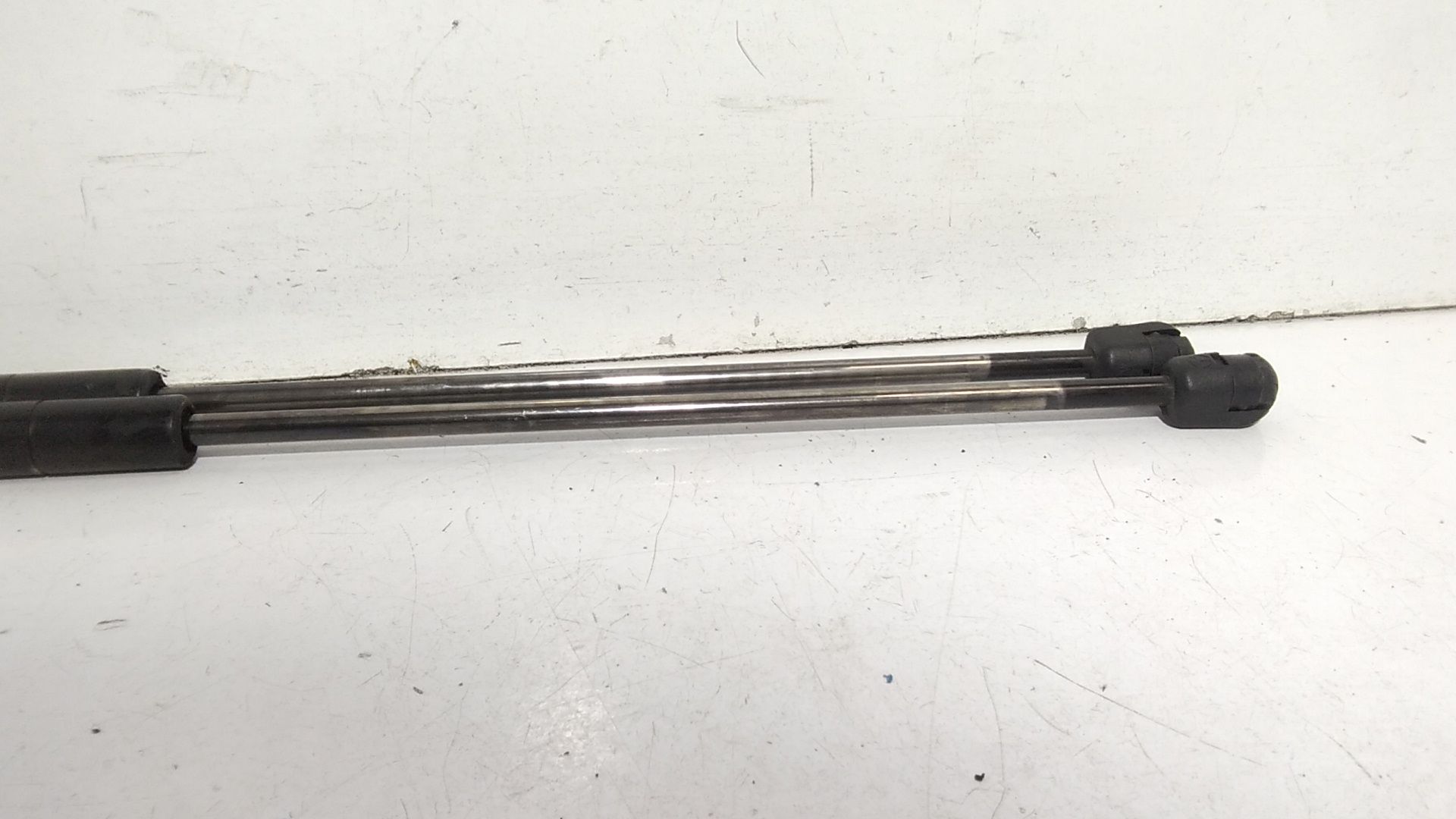 Pistoncini cofano Post. MAZDA 6 Berlina