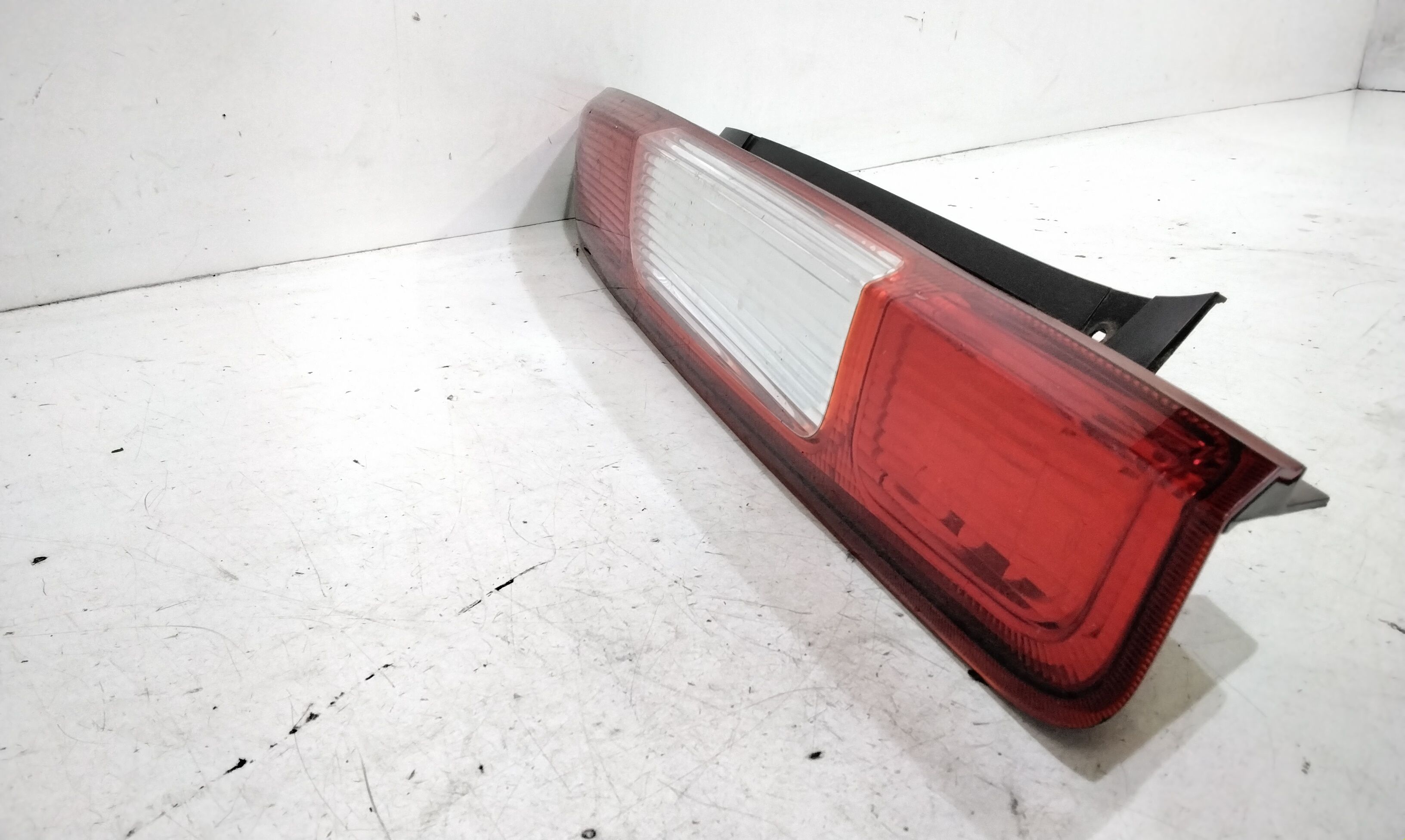 Stop fanale posteriore Destro Passeggero FORD Focus Berlina 3 Serie