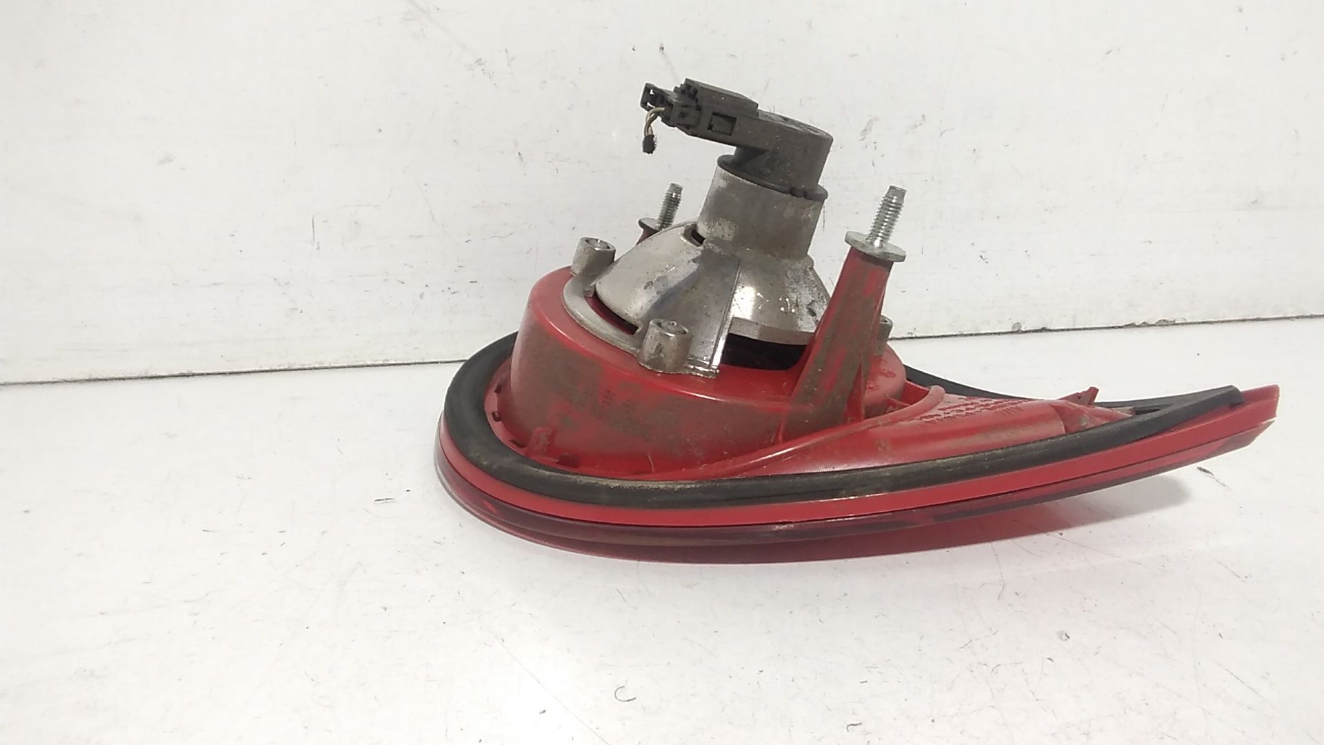 Stop Posteriore Destro Integrato nel Portello VOLKSWAGEN Golf 5 Berlina (03>08)