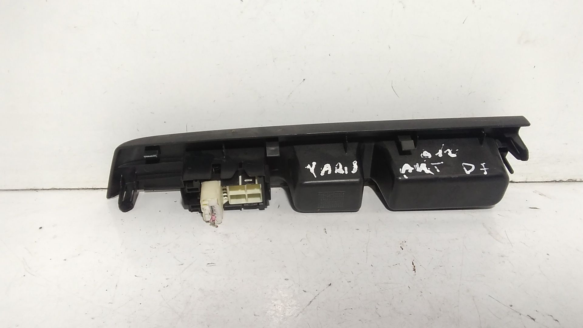 Pulsantiera Anteriore Destra Passeggero TOYOTA Yaris Serie (11>13)