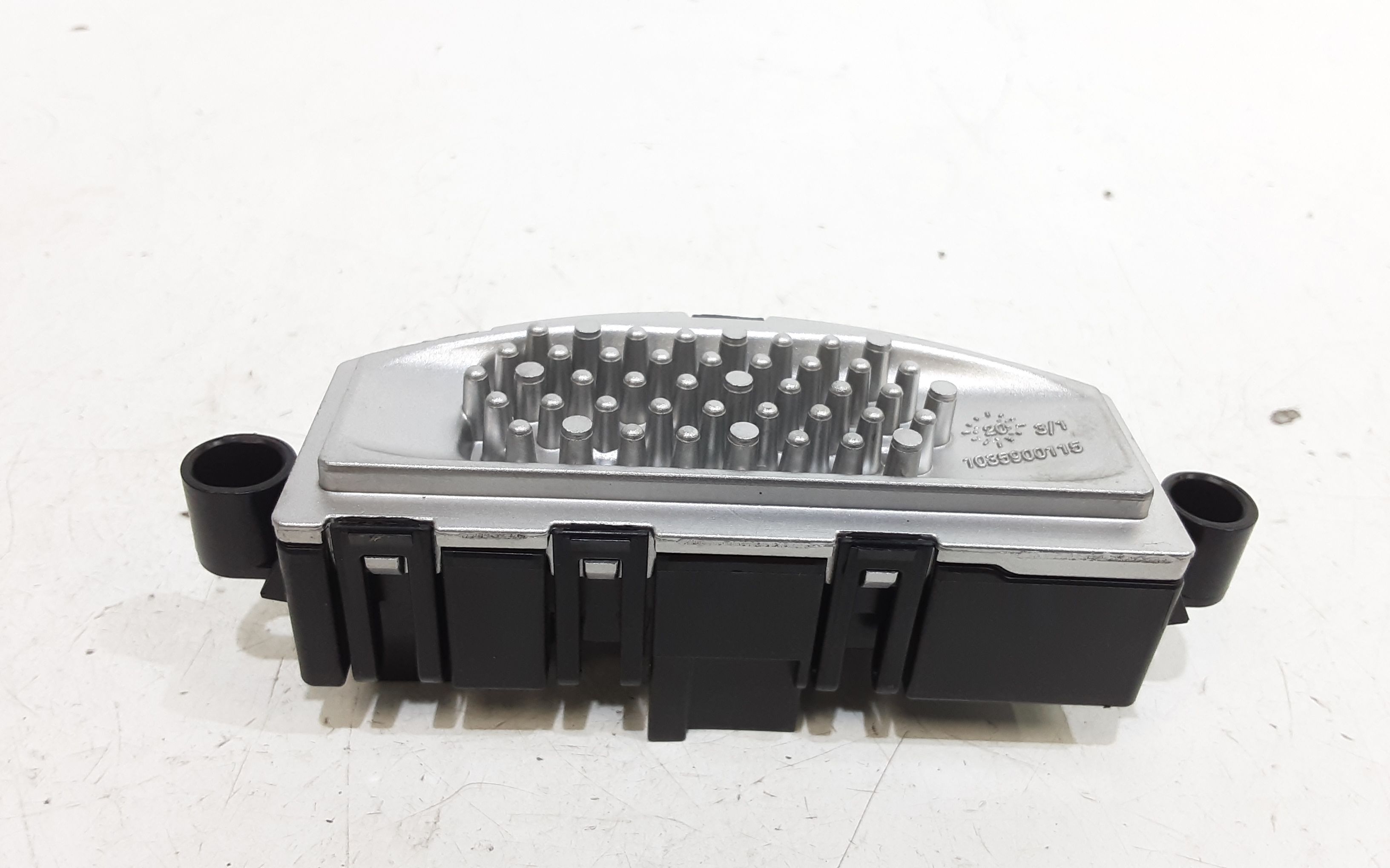 Resistenza riscaldamento VOLKSWAGEN Golf Serie VIII (19>)