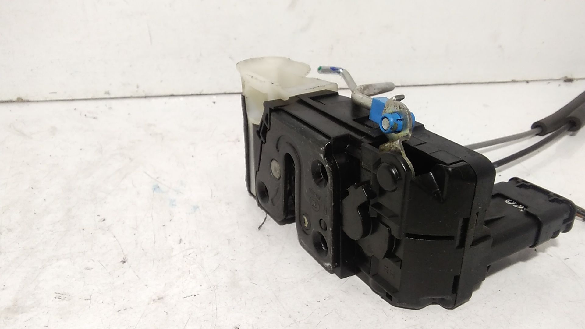 Serratura Anteriore Destra HYUNDAI i20 1 Serie