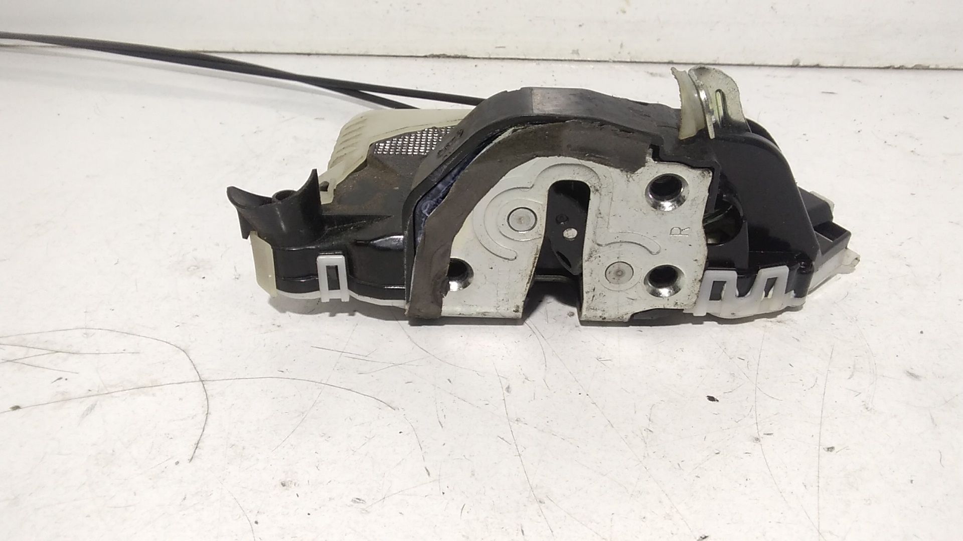 Serratura Anteriore Destra TOYOTA Yaris Serie (05>08)