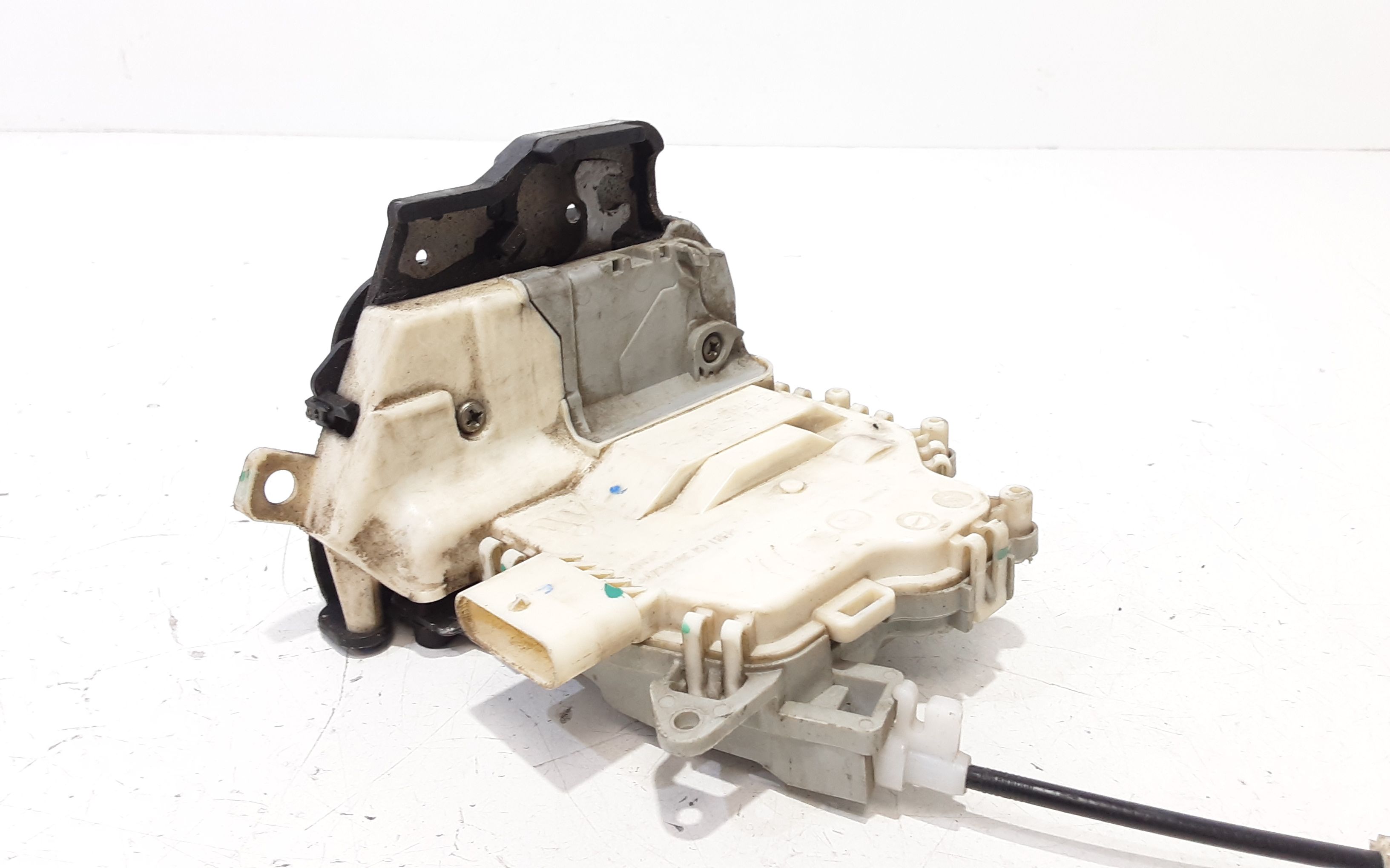 Serratura Anteriore Destra AUDI A6 Avant Serie C6 (4F5) (04>12)