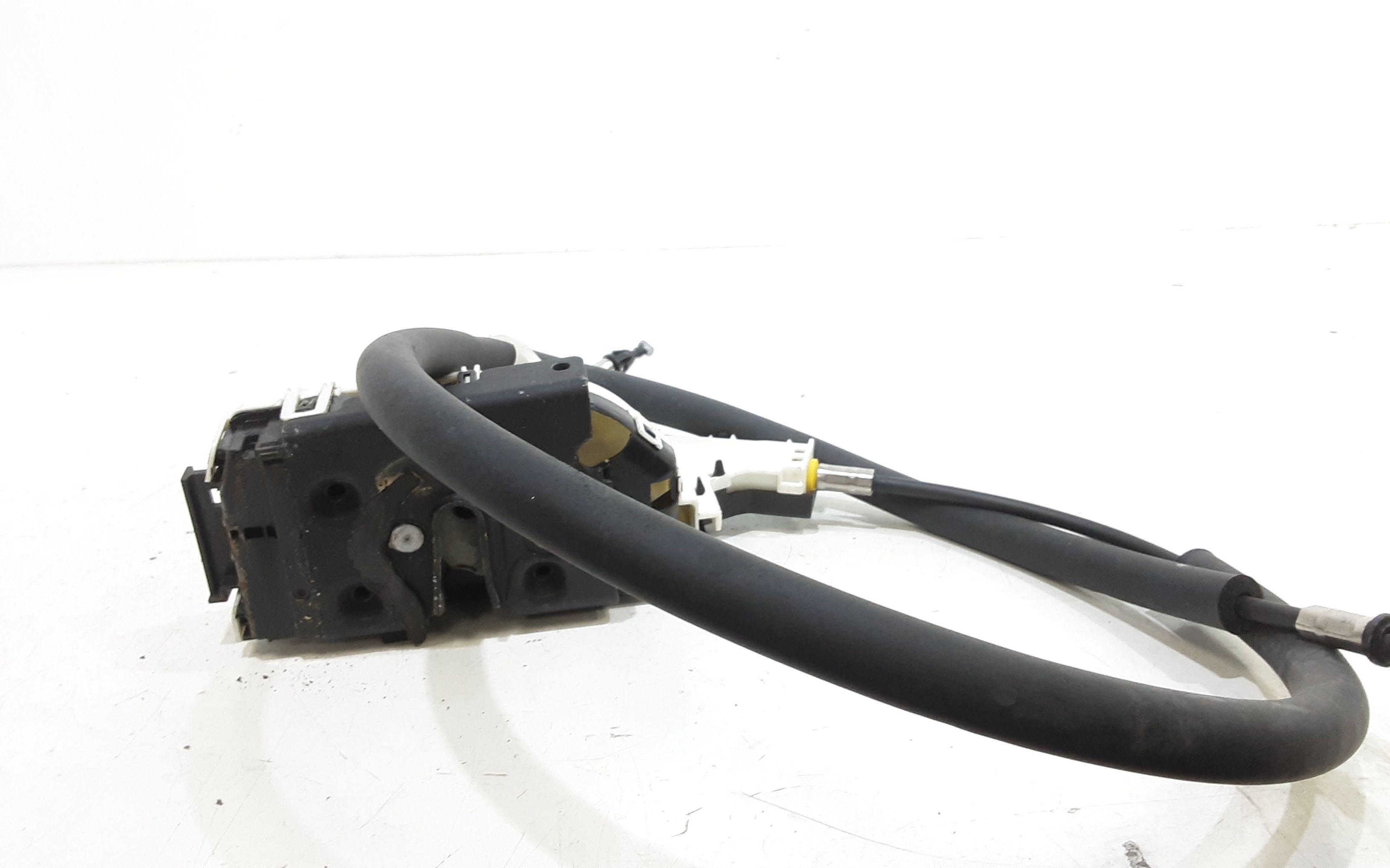 Serratura Anteriore Destra MASERATI Levante Serie (16>)