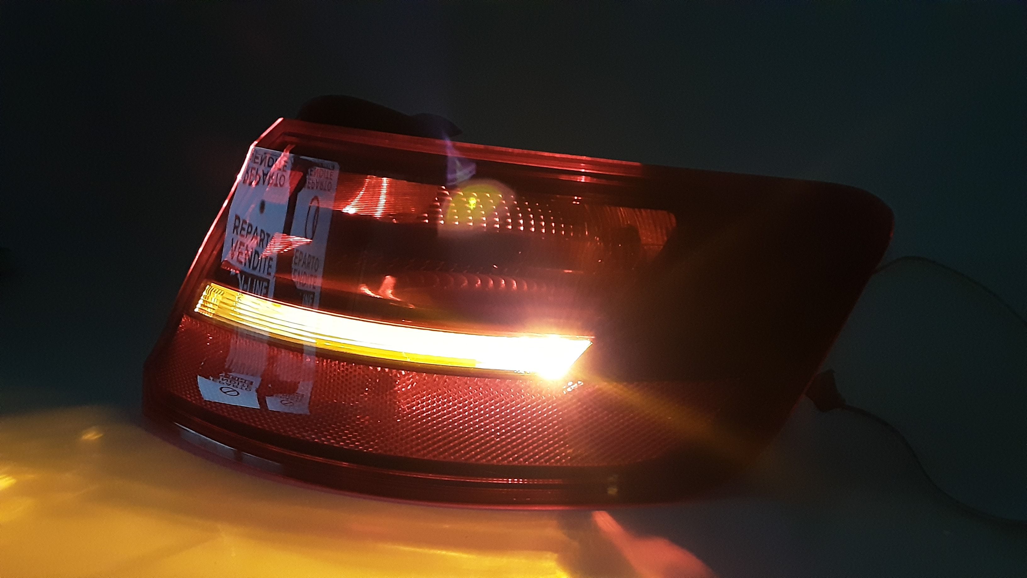 Stop fanale posteriore Destro Passeggero AUDI A3 Sportback (8V4) (12>16)