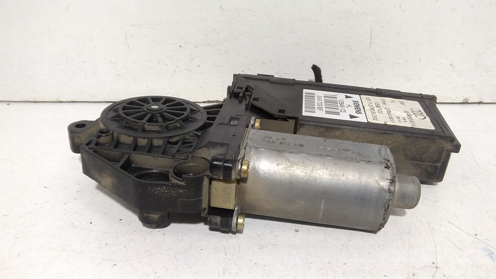 Motorino Alzavetro posteriore Sinistro AUDI A3 Serie (8P1) (08>12)