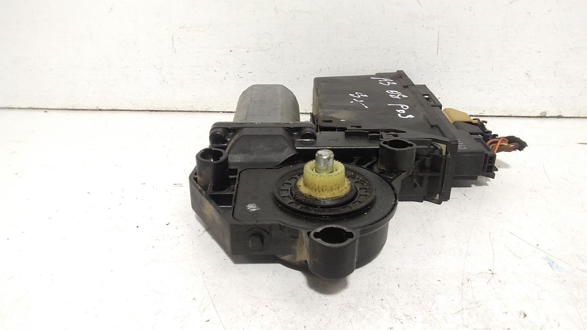 Motorino Alzavetro posteriore Sinistro AUDI A3 Serie (8P1) (08>12)