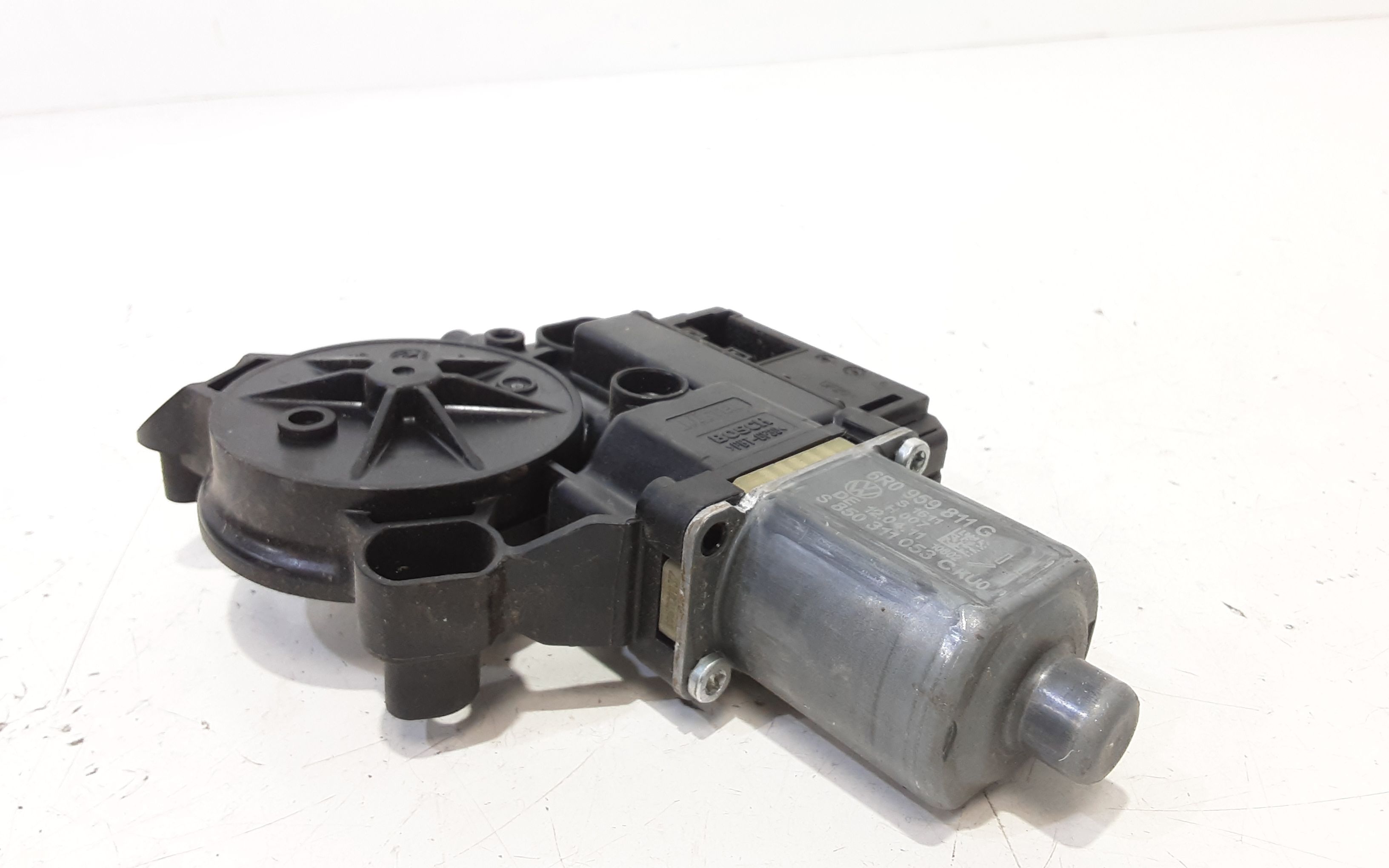 Motorino Alzavetro posteriore Sinistro VOLKSWAGEN Polo 5 Serie